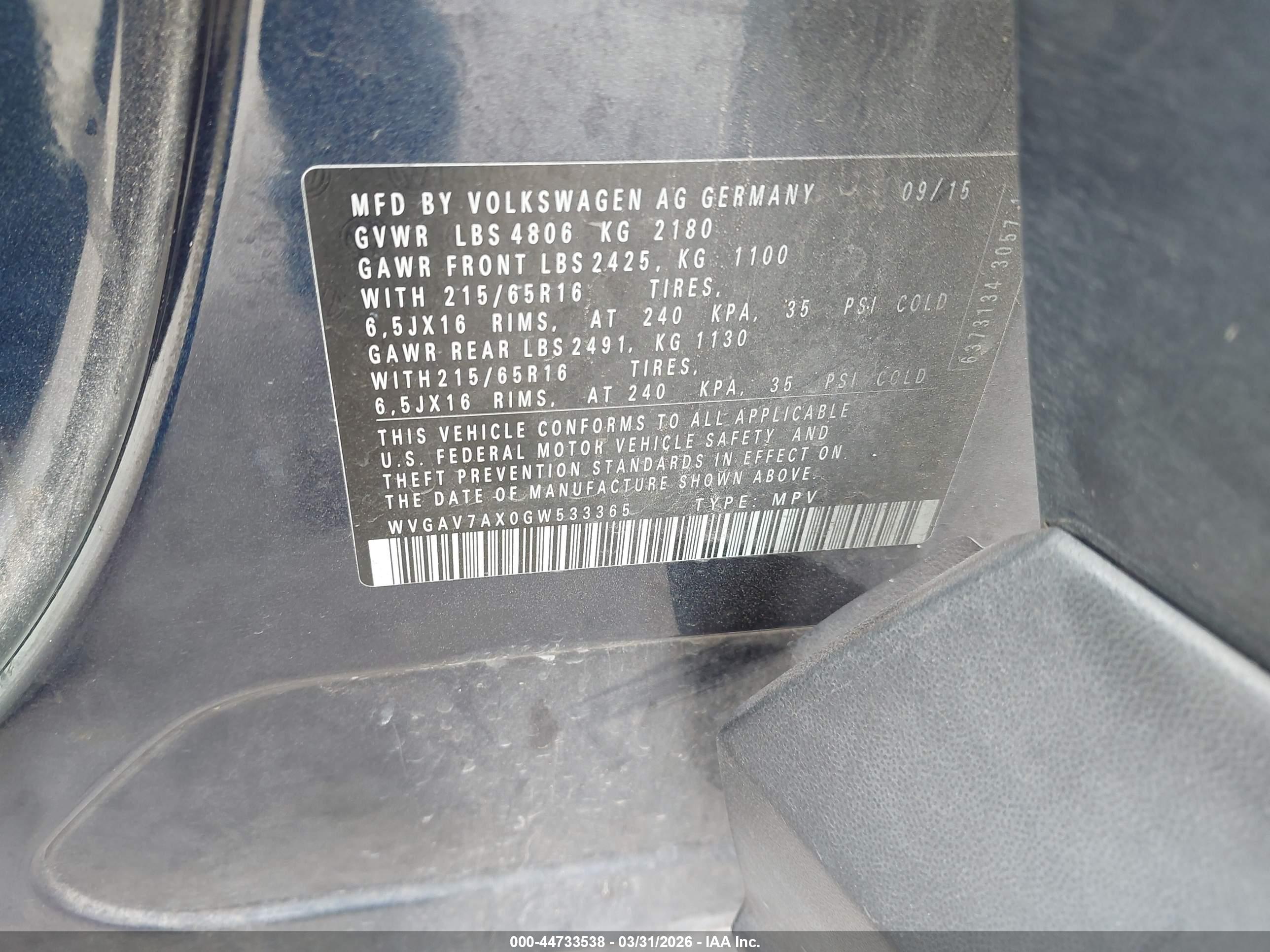 VOLKSWAGEN TIGUAN image 9