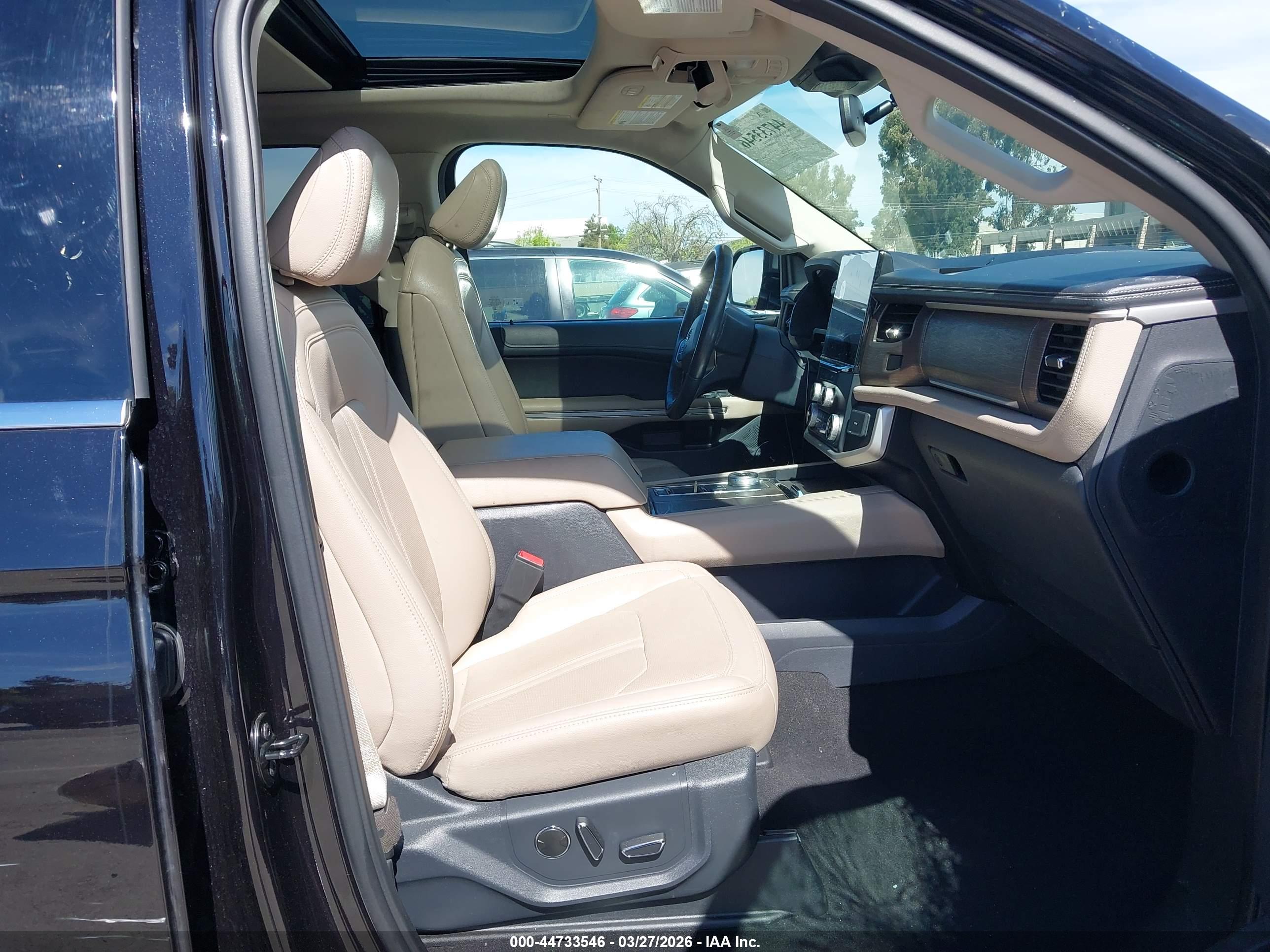 FORD EXPEDITION image 5