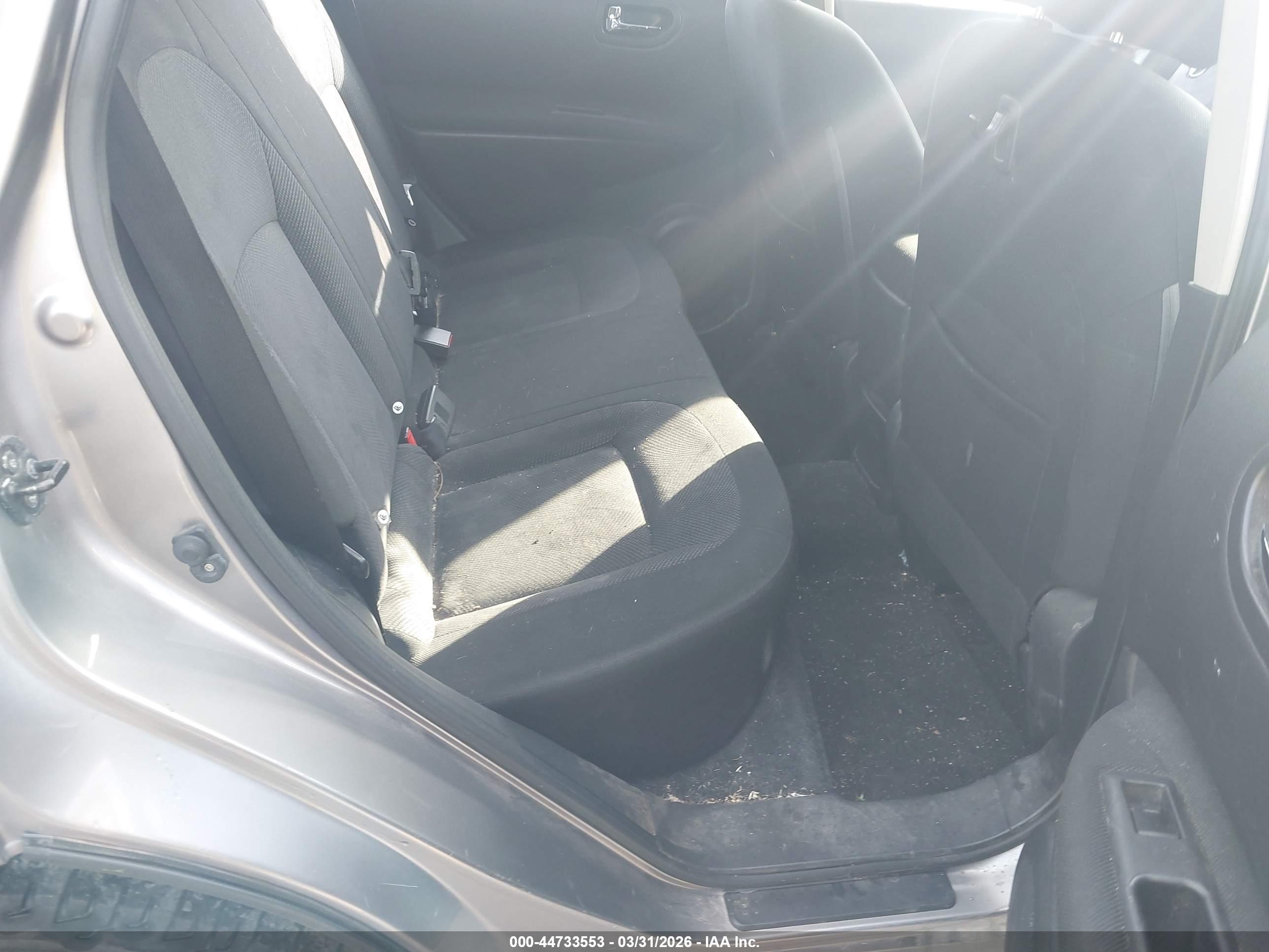 NISSAN ROGUE image 8