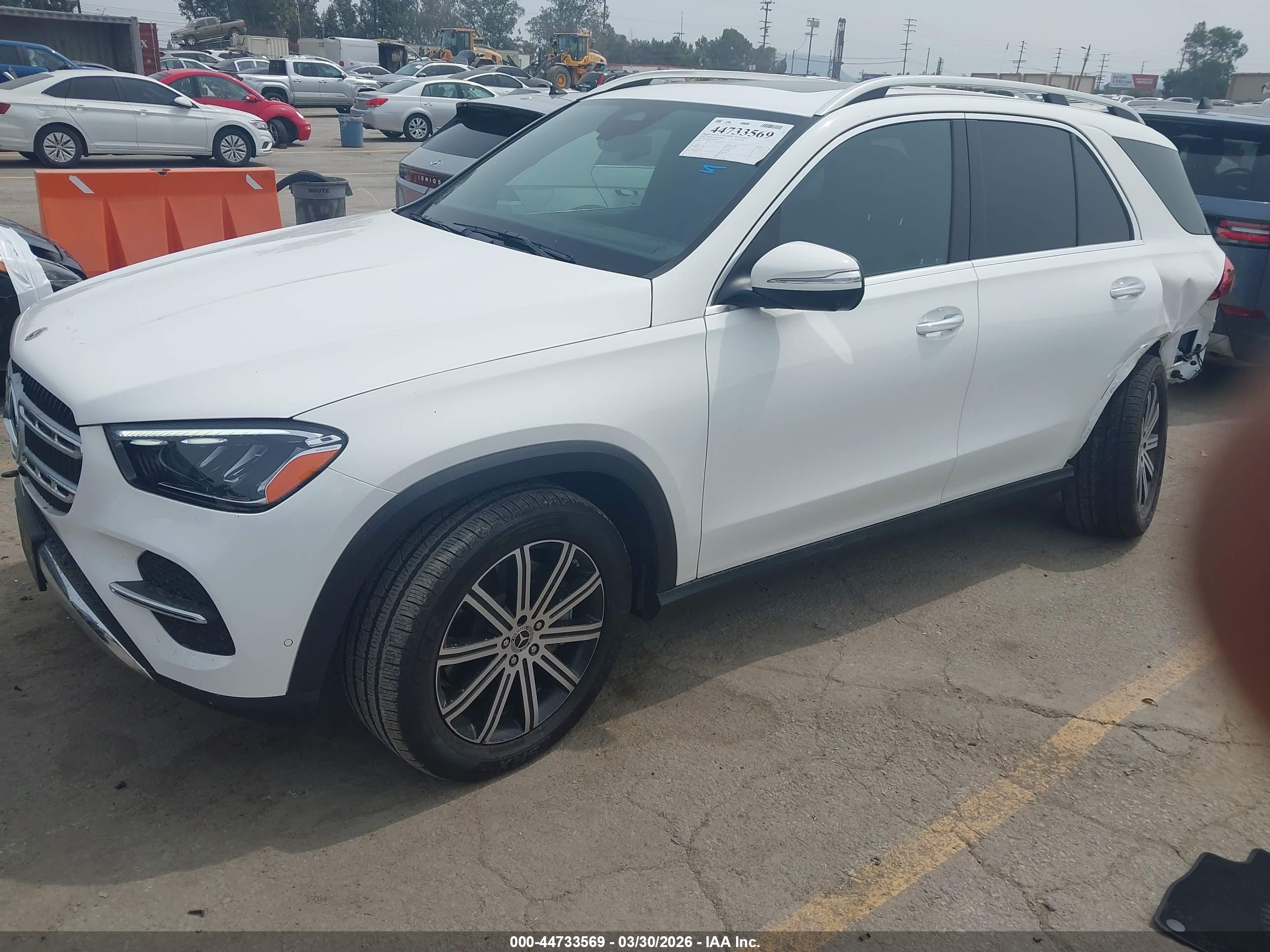 MERCEDES-BENZ GLE image 2