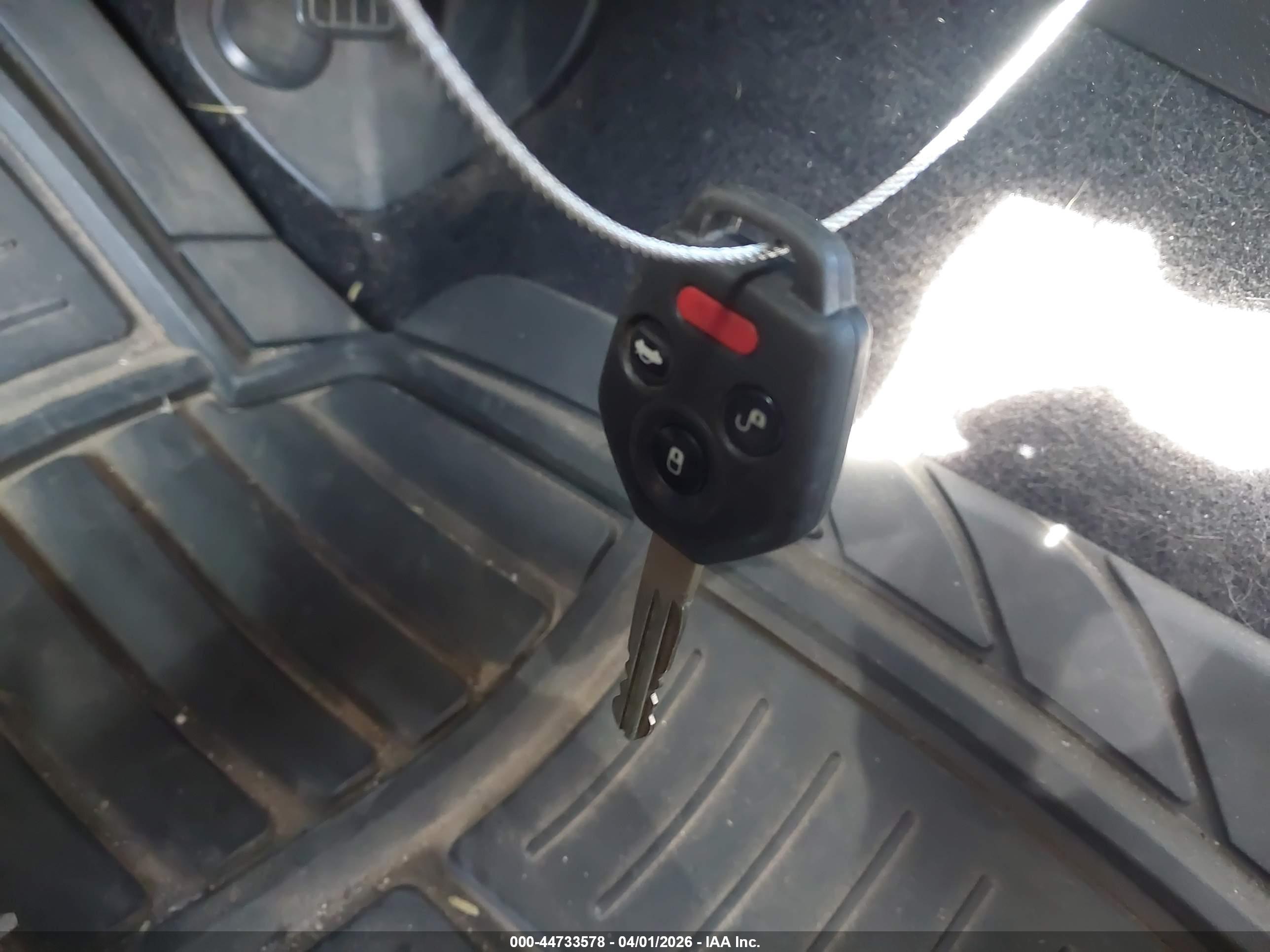 SUBARU OUTBACK image 11