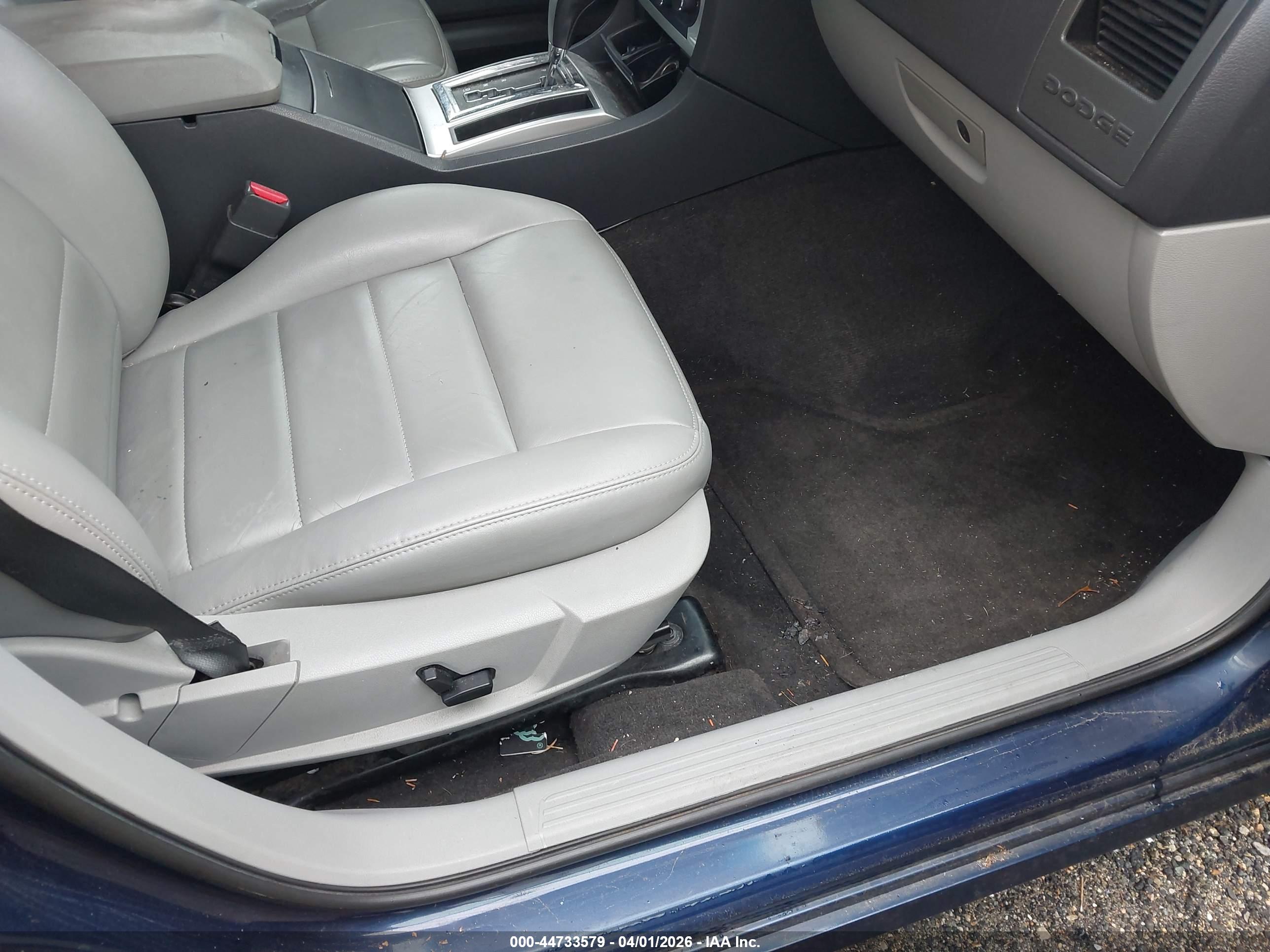 DODGE MAGNUM image 5