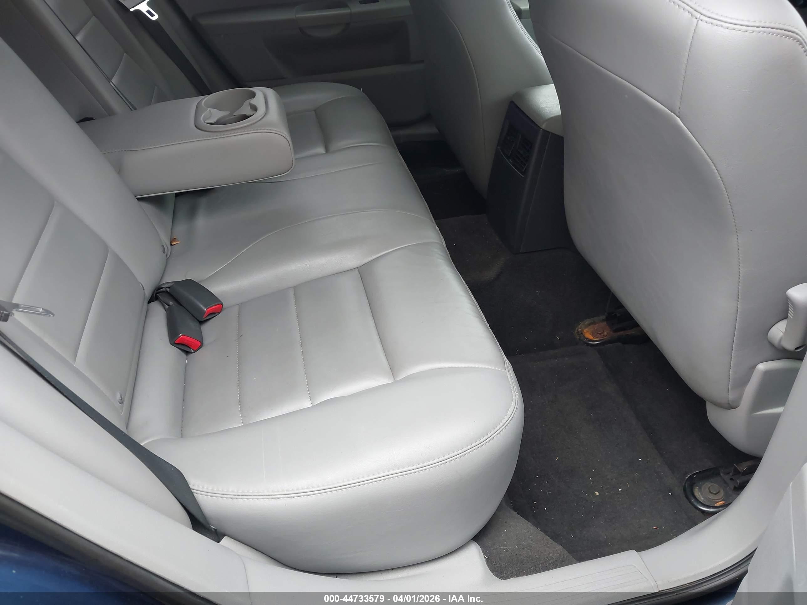 DODGE MAGNUM image 8