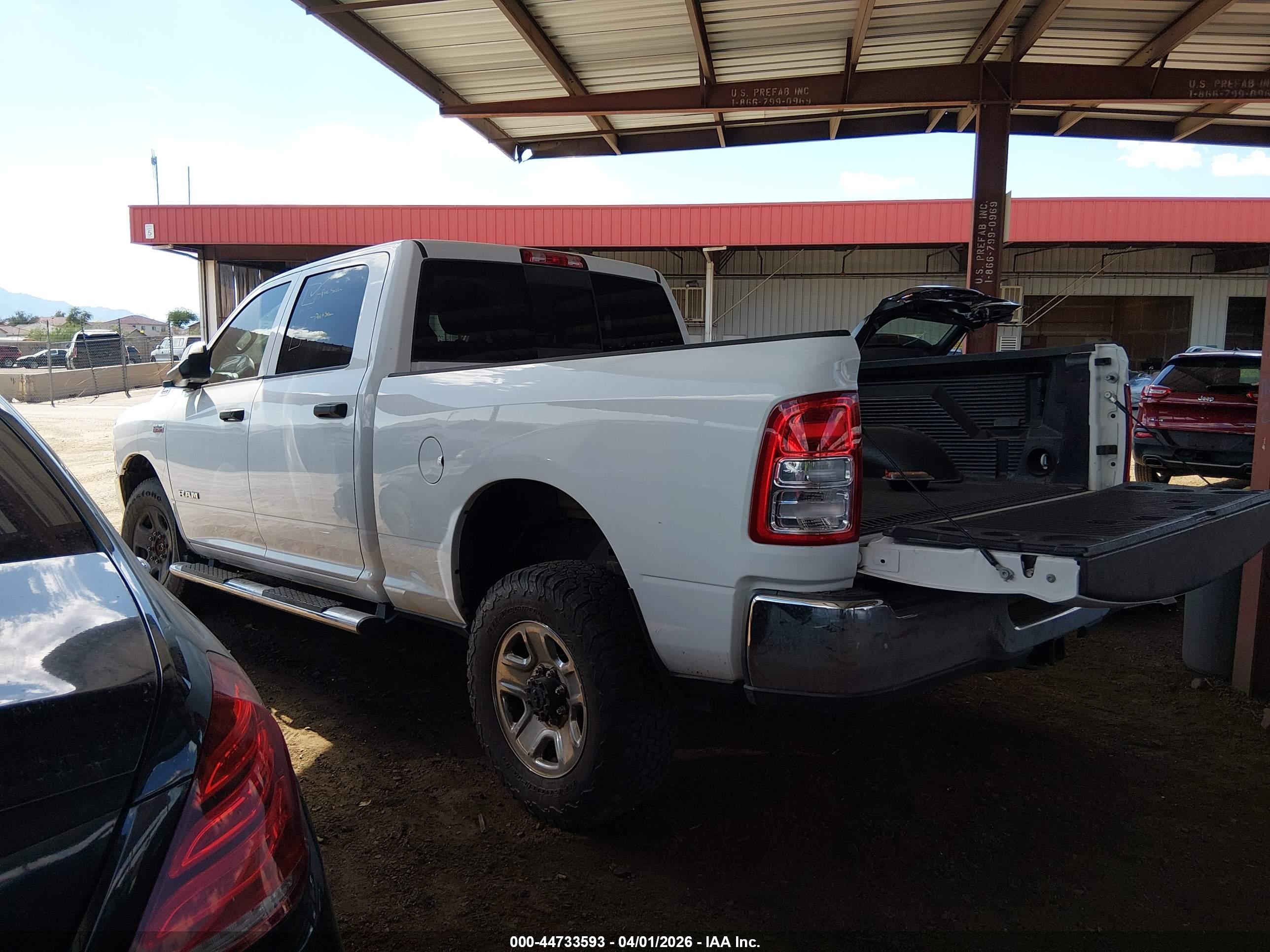 RAM 2500 image 3