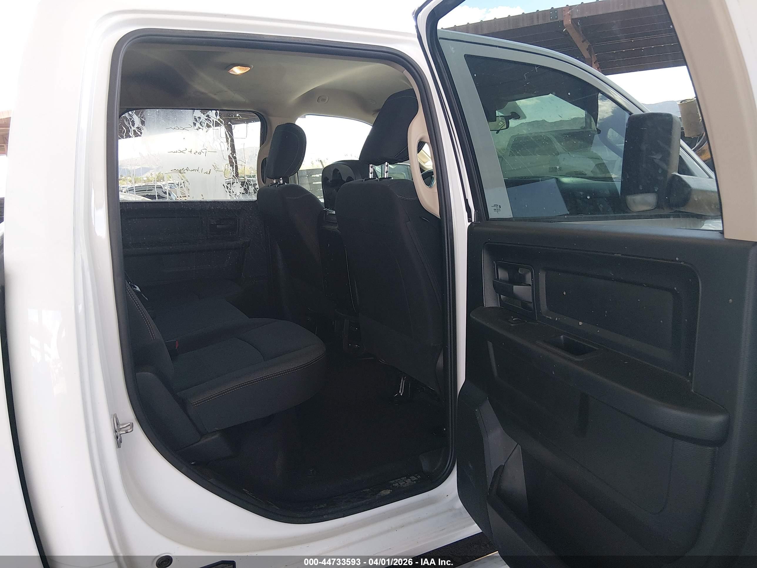 RAM 2500 image 8