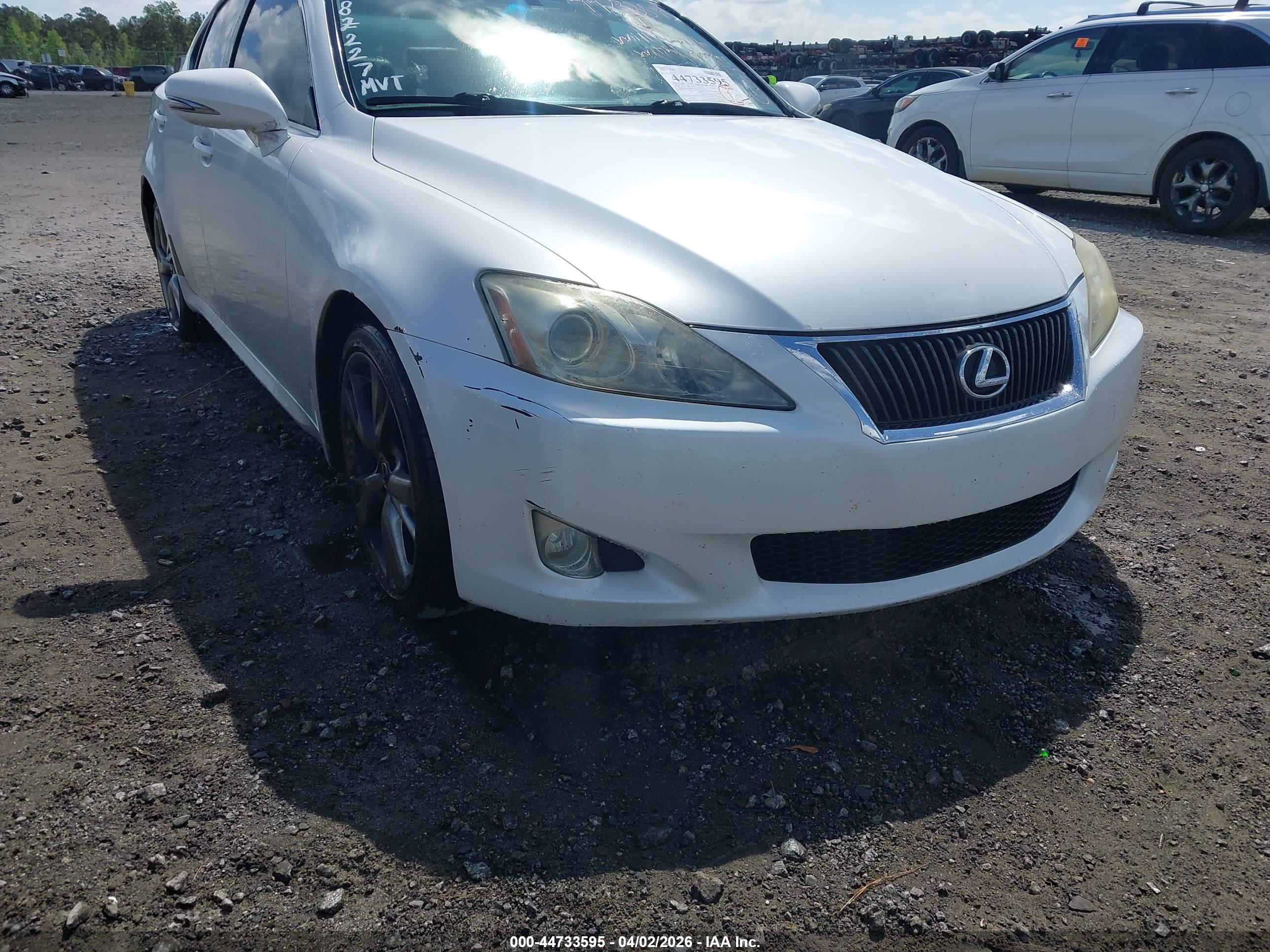 LEXUS IS image 6