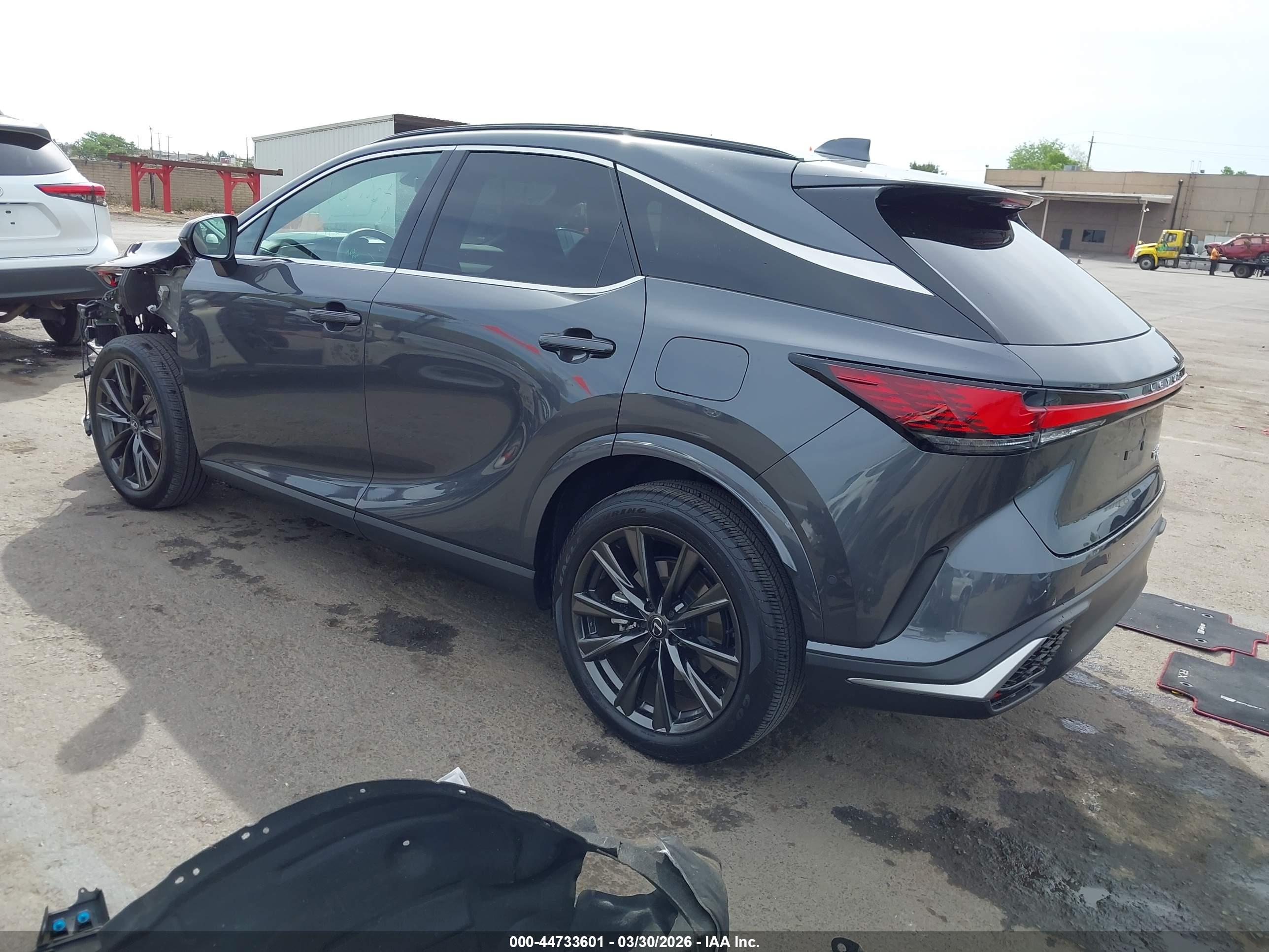 LEXUS RX image 3