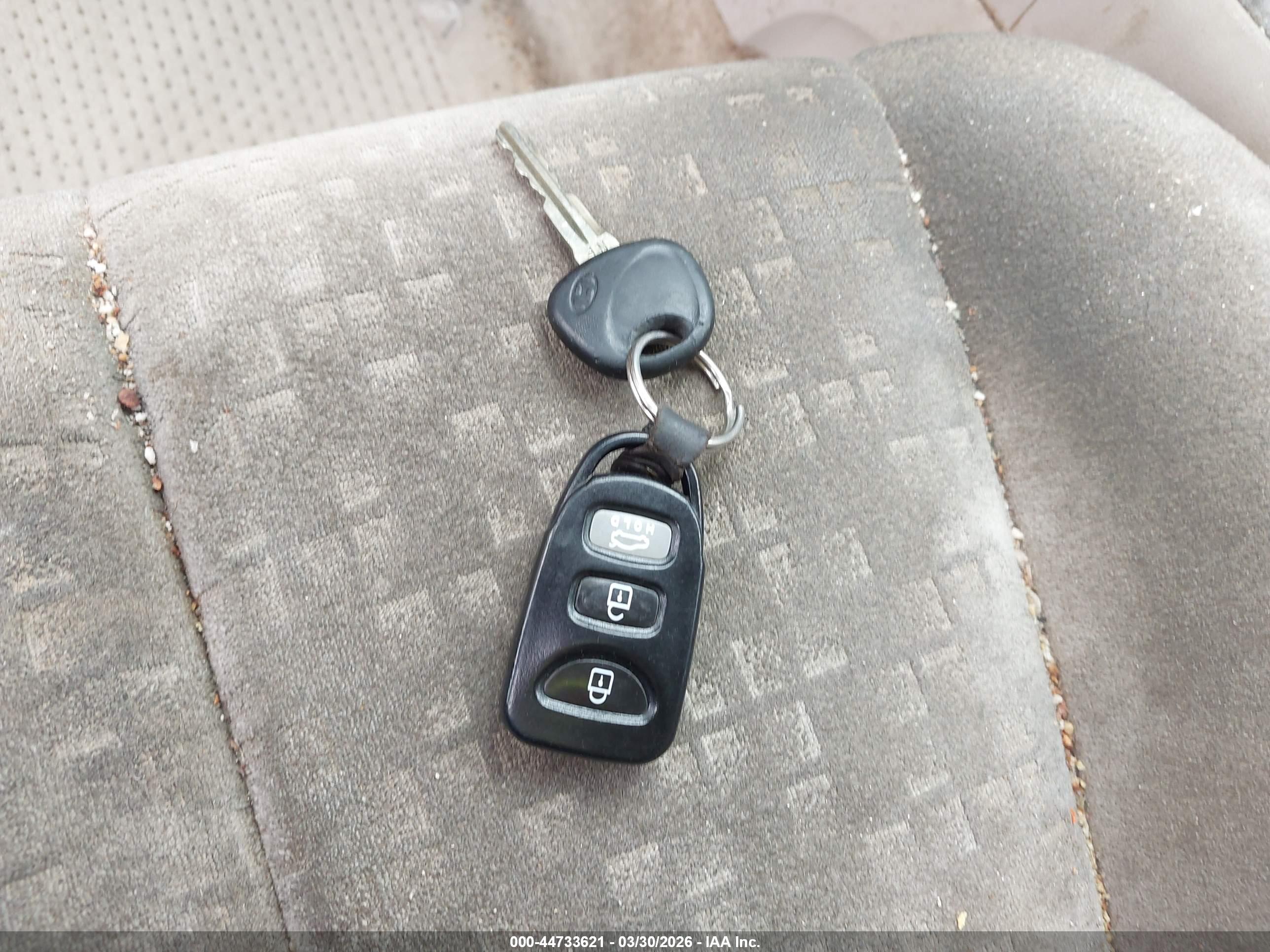 HYUNDAI SONATA image 11
