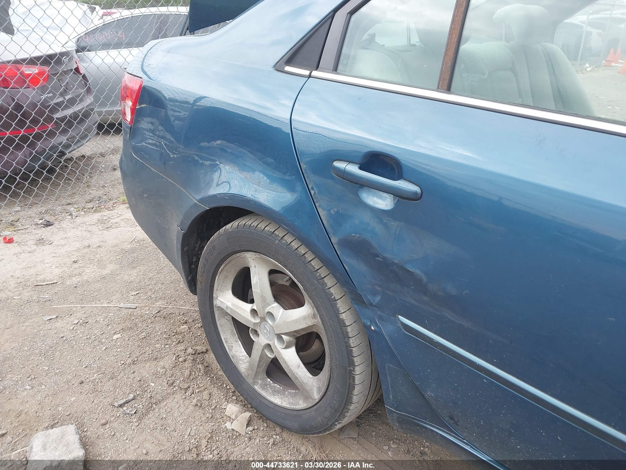HYUNDAI SONATA image 6