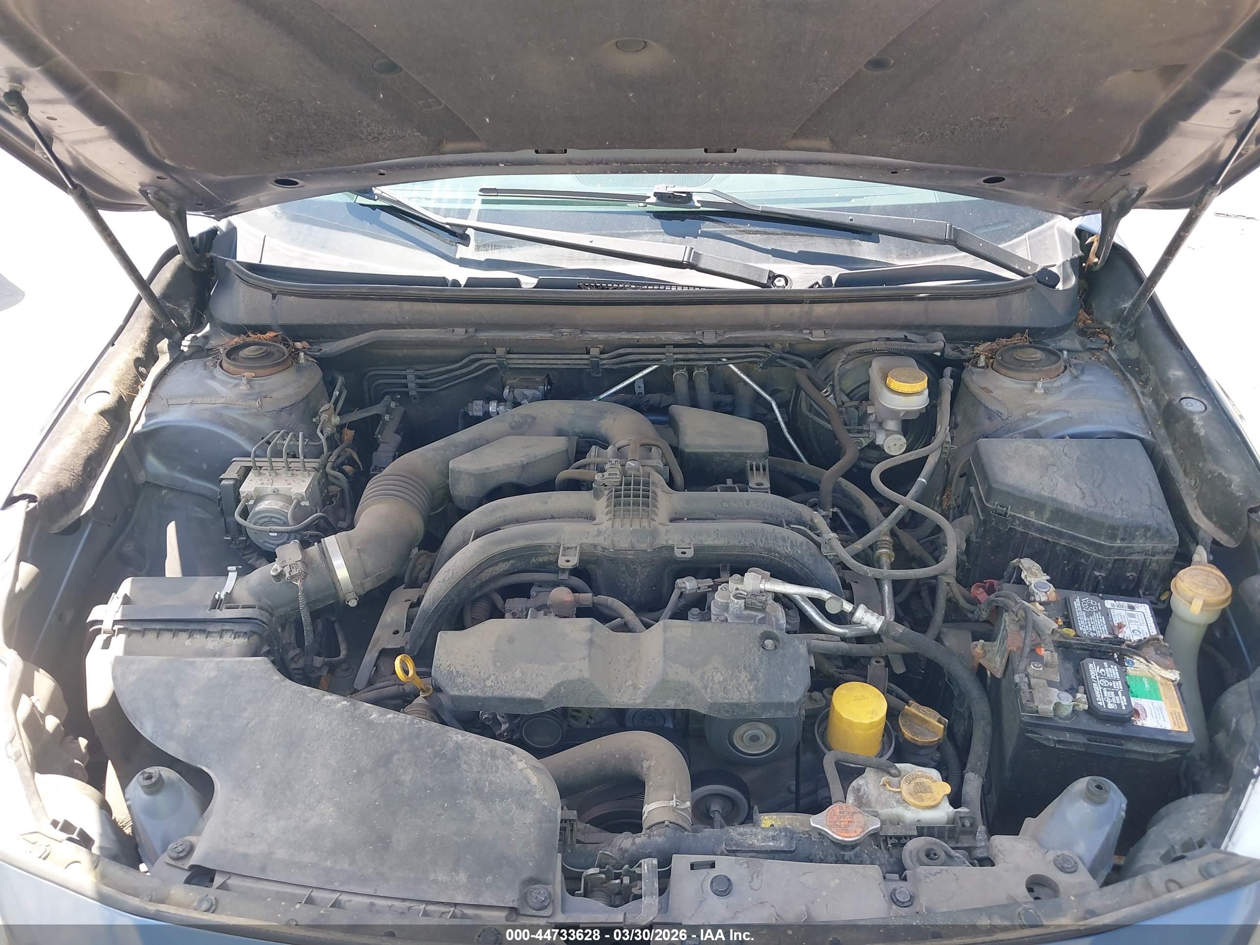 SUBARU OUTBACK image 10