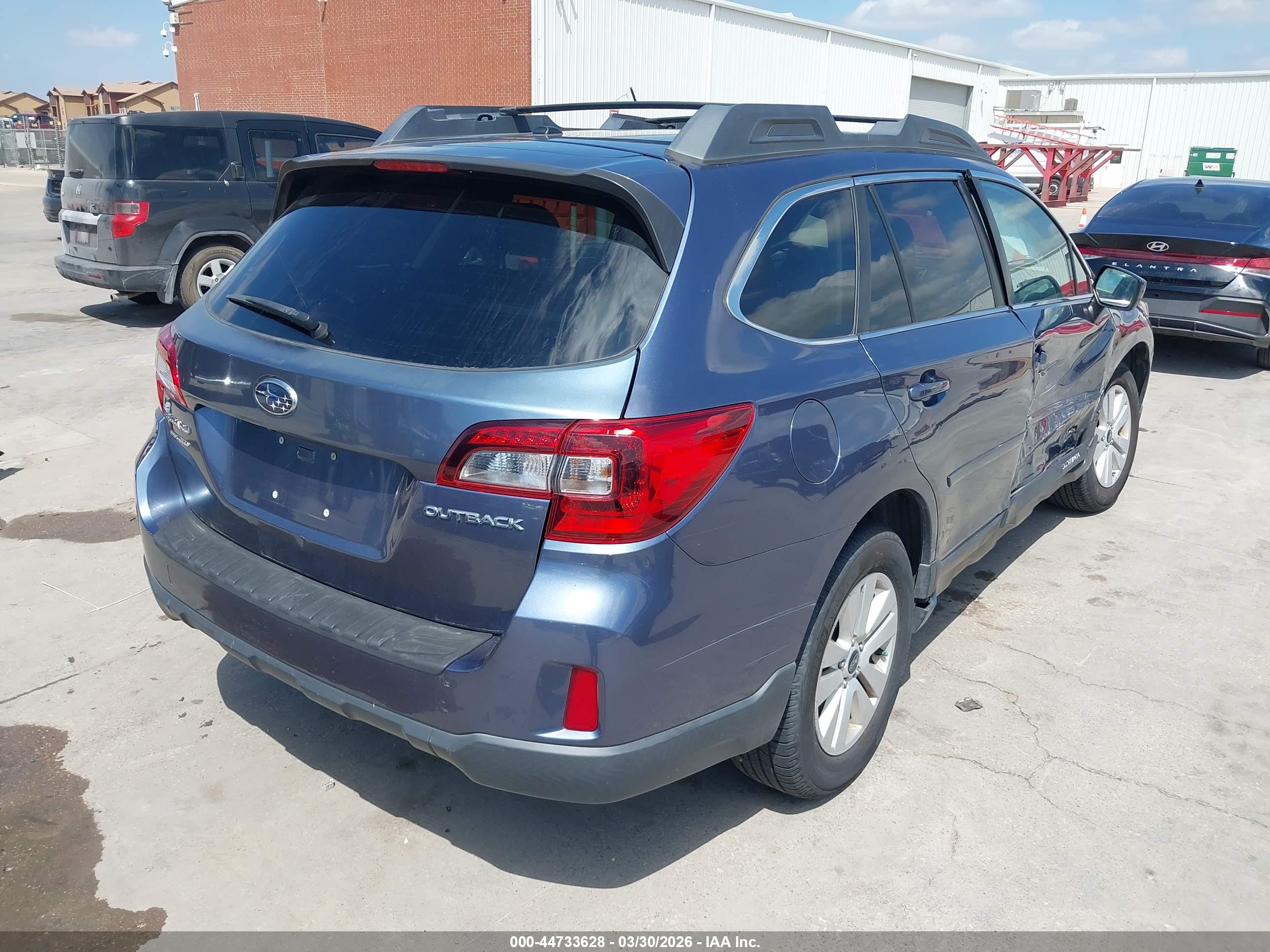 SUBARU OUTBACK image 4