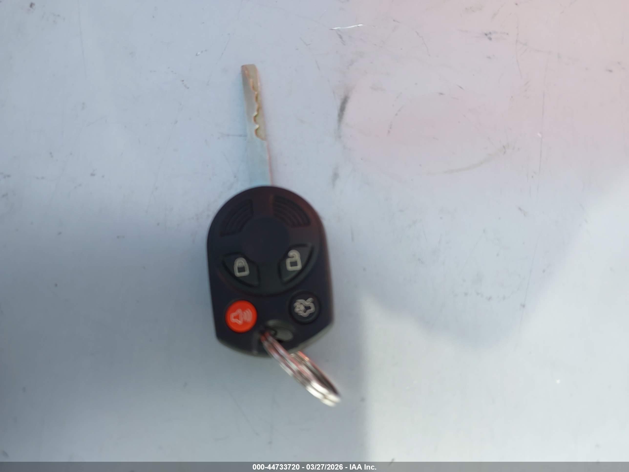 FORD ESCAPE image 11