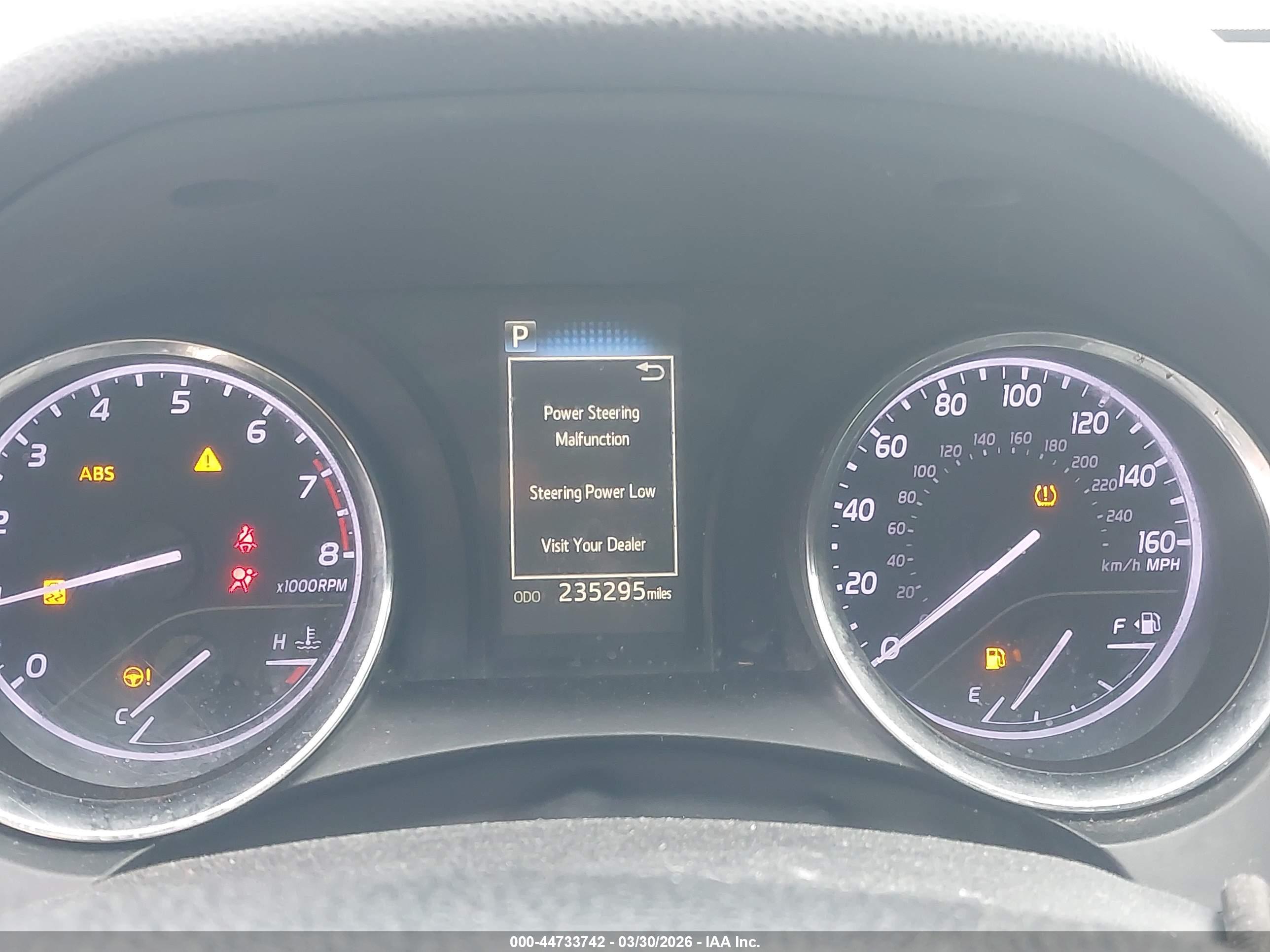 TOYOTA CAMRY image 7