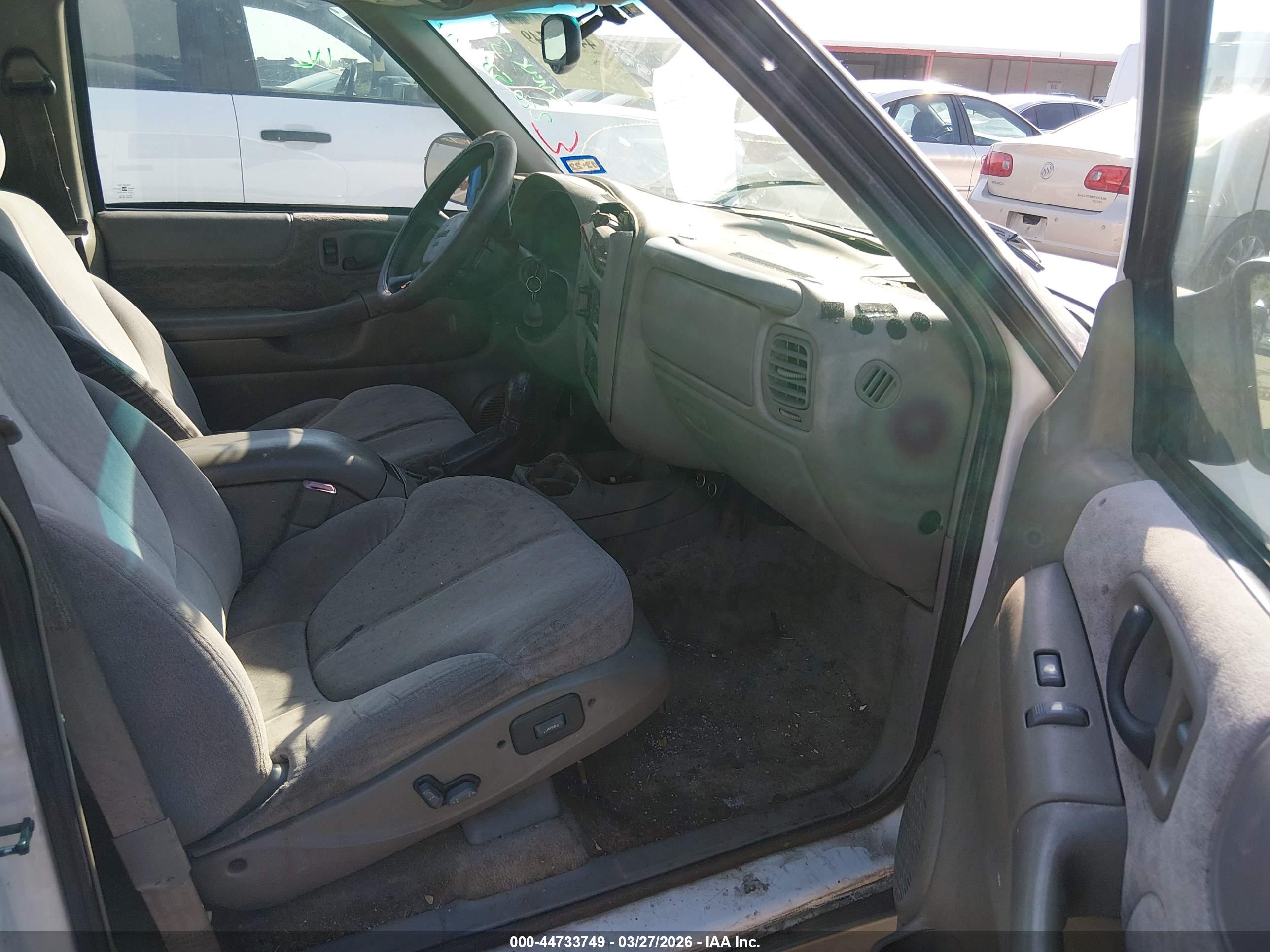 GMC JIMMY image 5