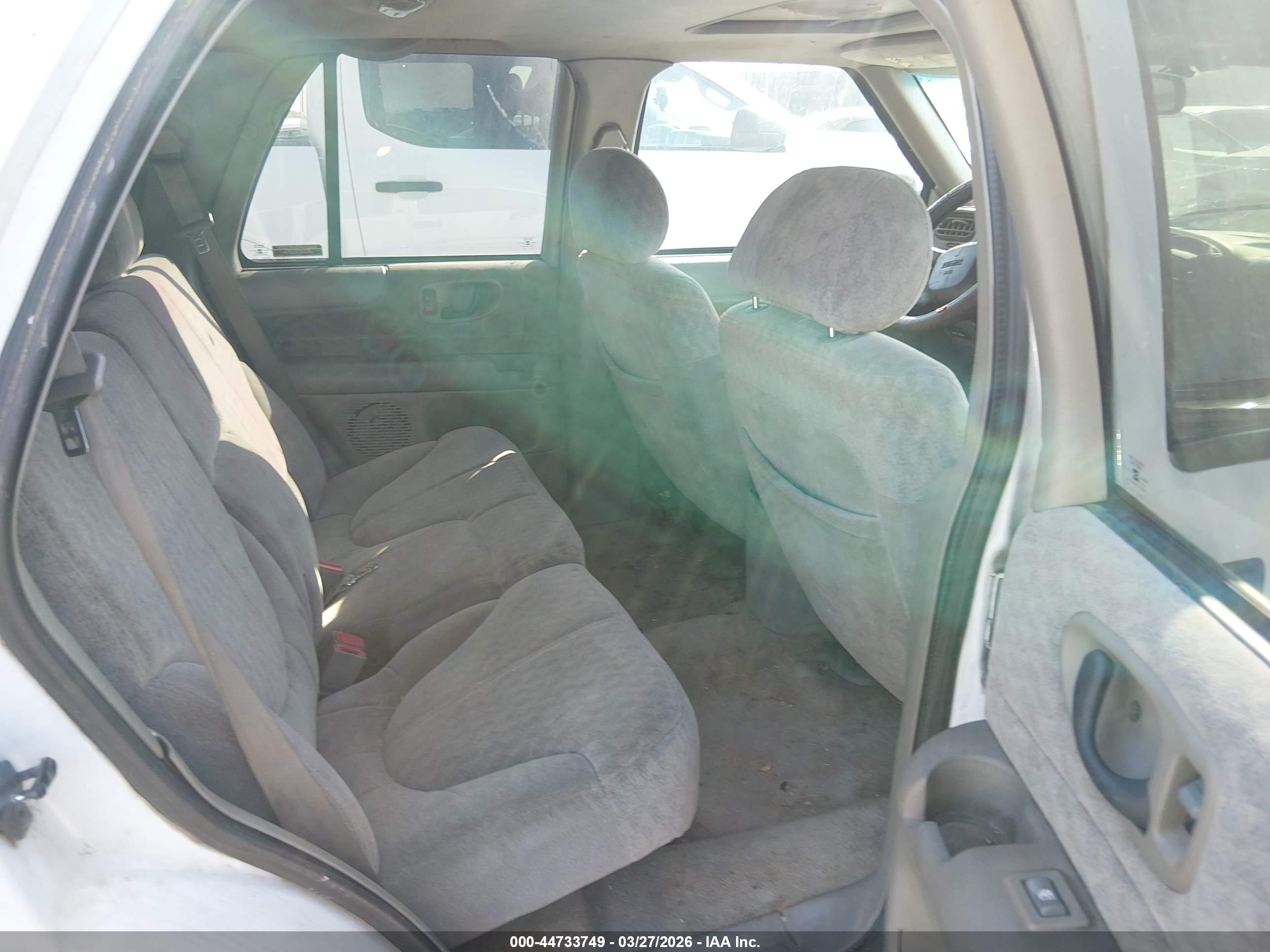 GMC JIMMY image 8