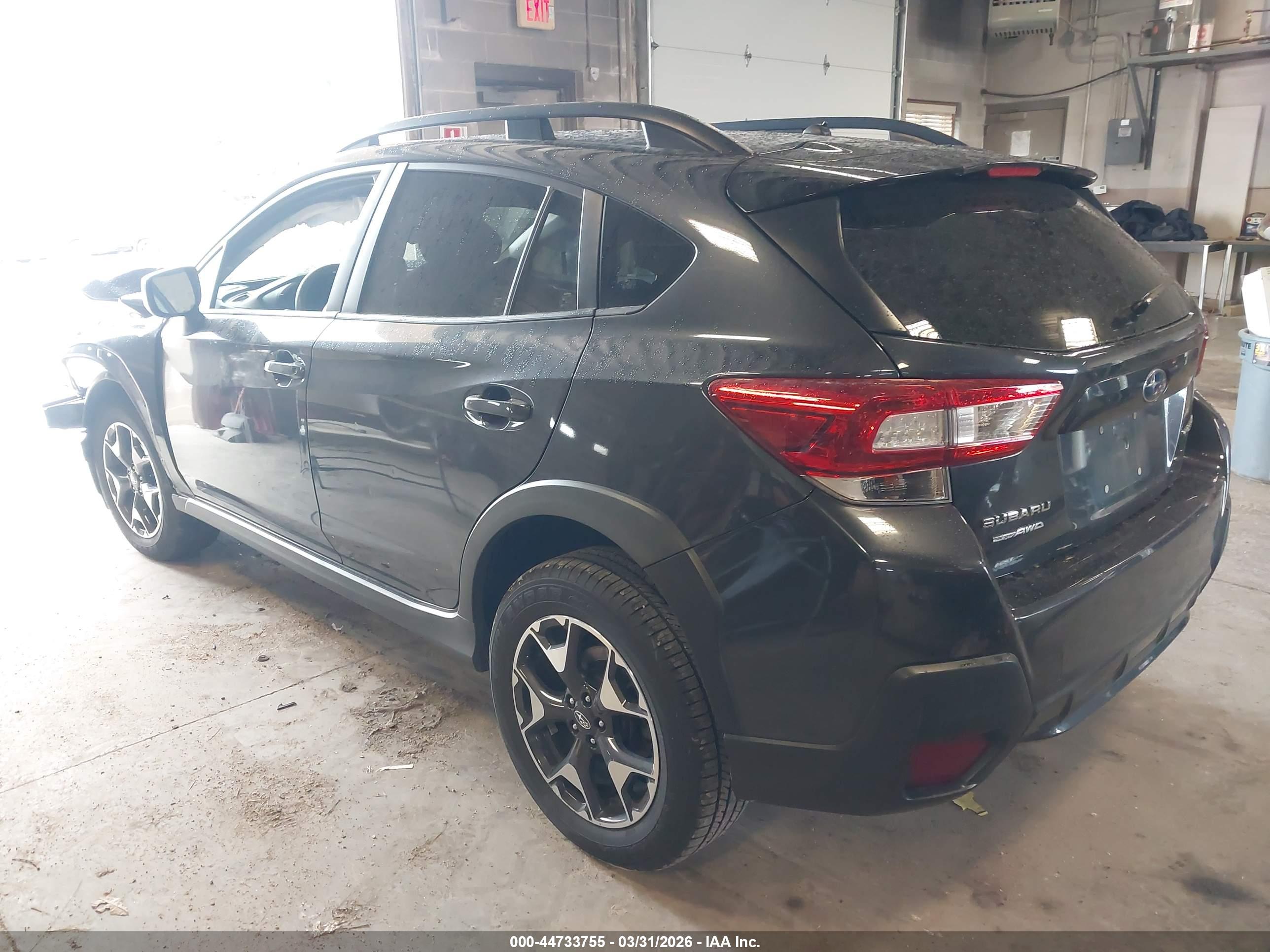 SUBARU CROSSTREK image 3