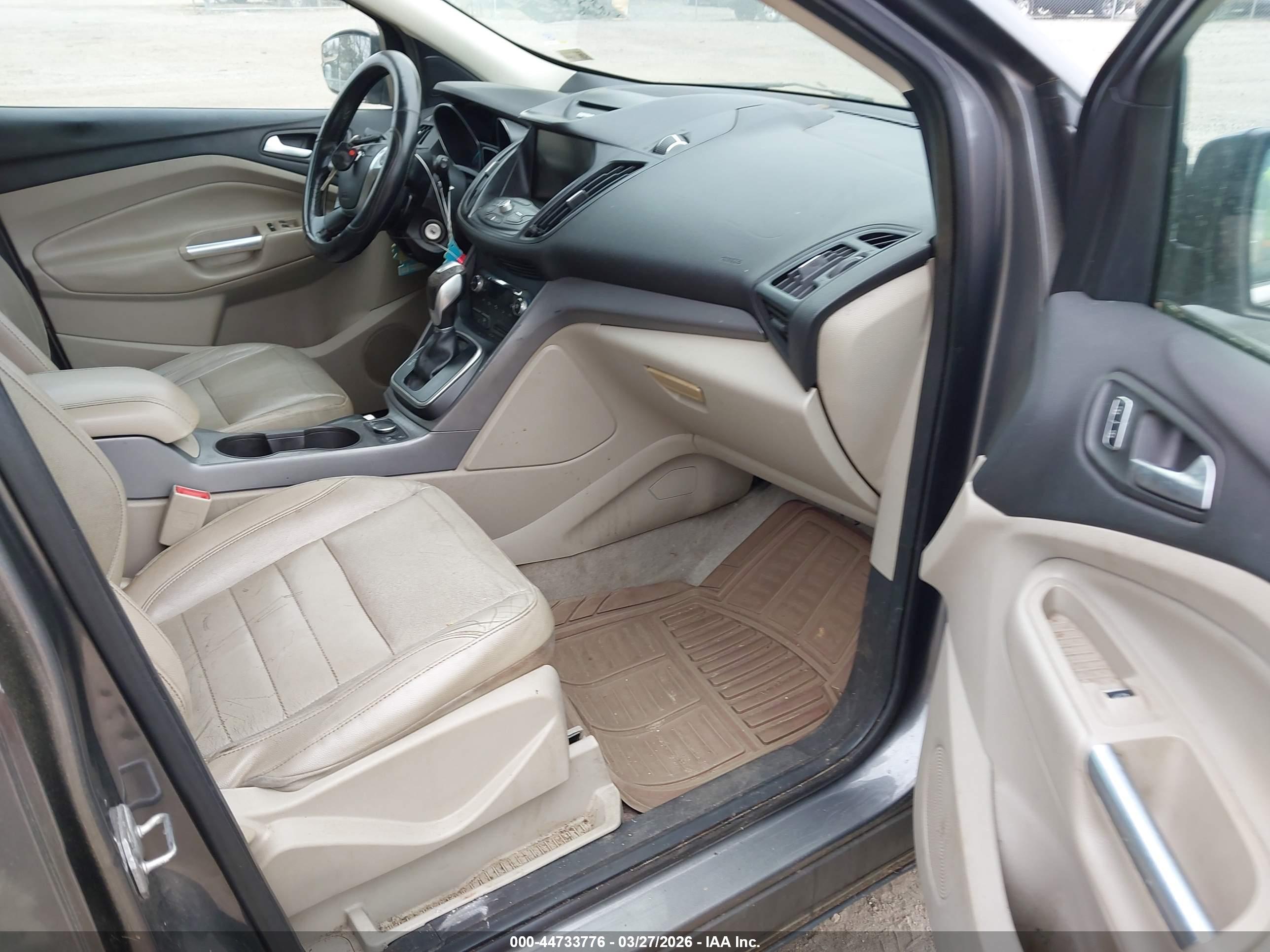 FORD ESCAPE image 5