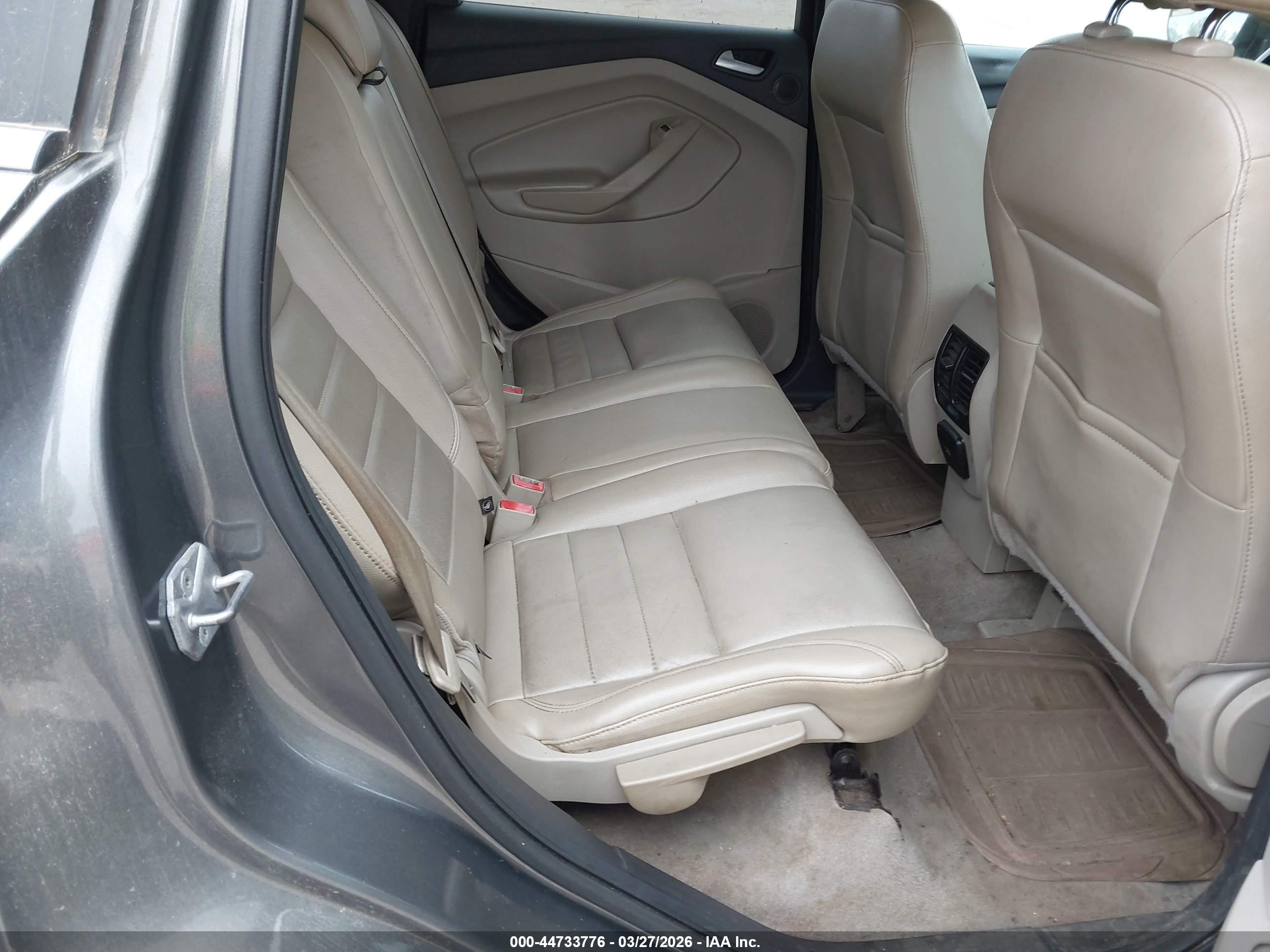 FORD ESCAPE image 8