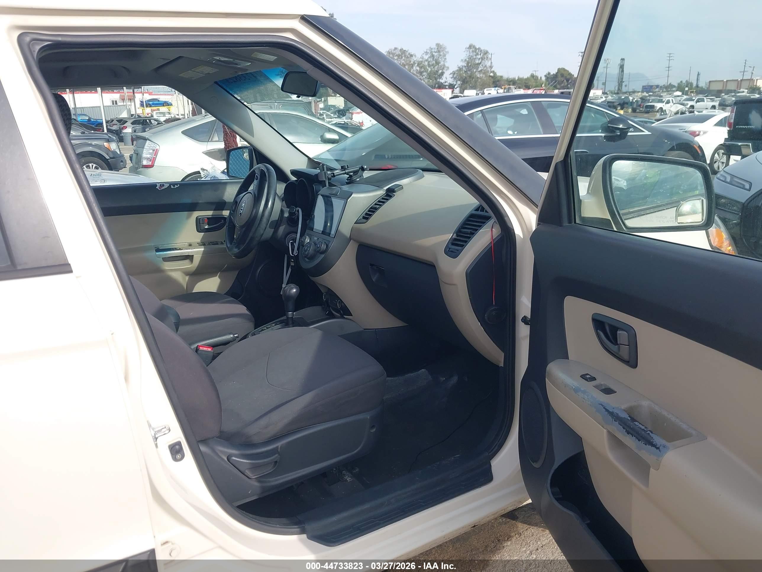 KIA SOUL image 5