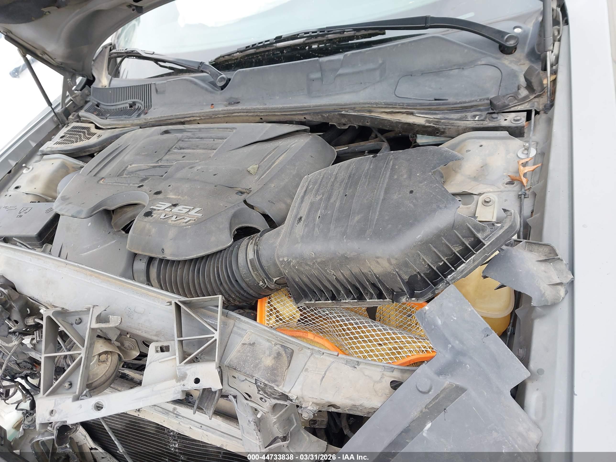 DODGE CHALLENGER image 10
