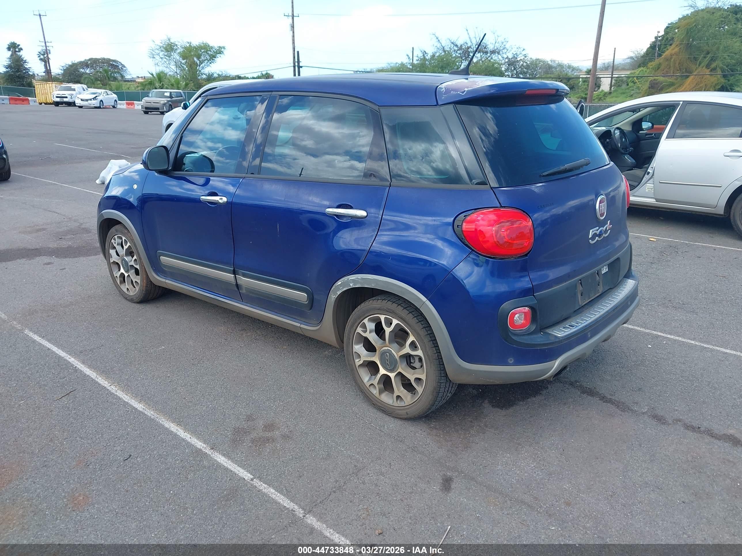 FIAT 500L image 3