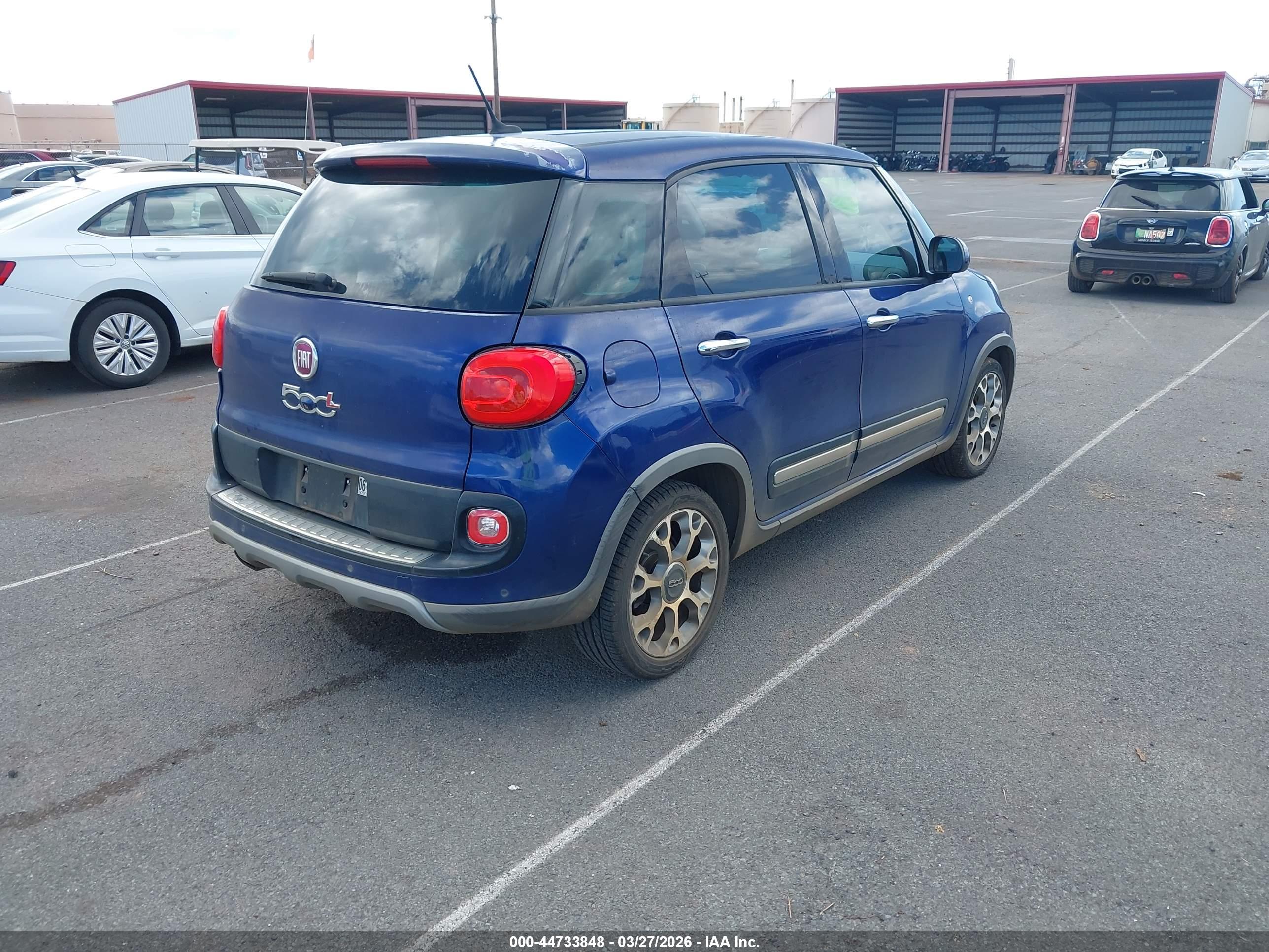 FIAT 500L image 4
