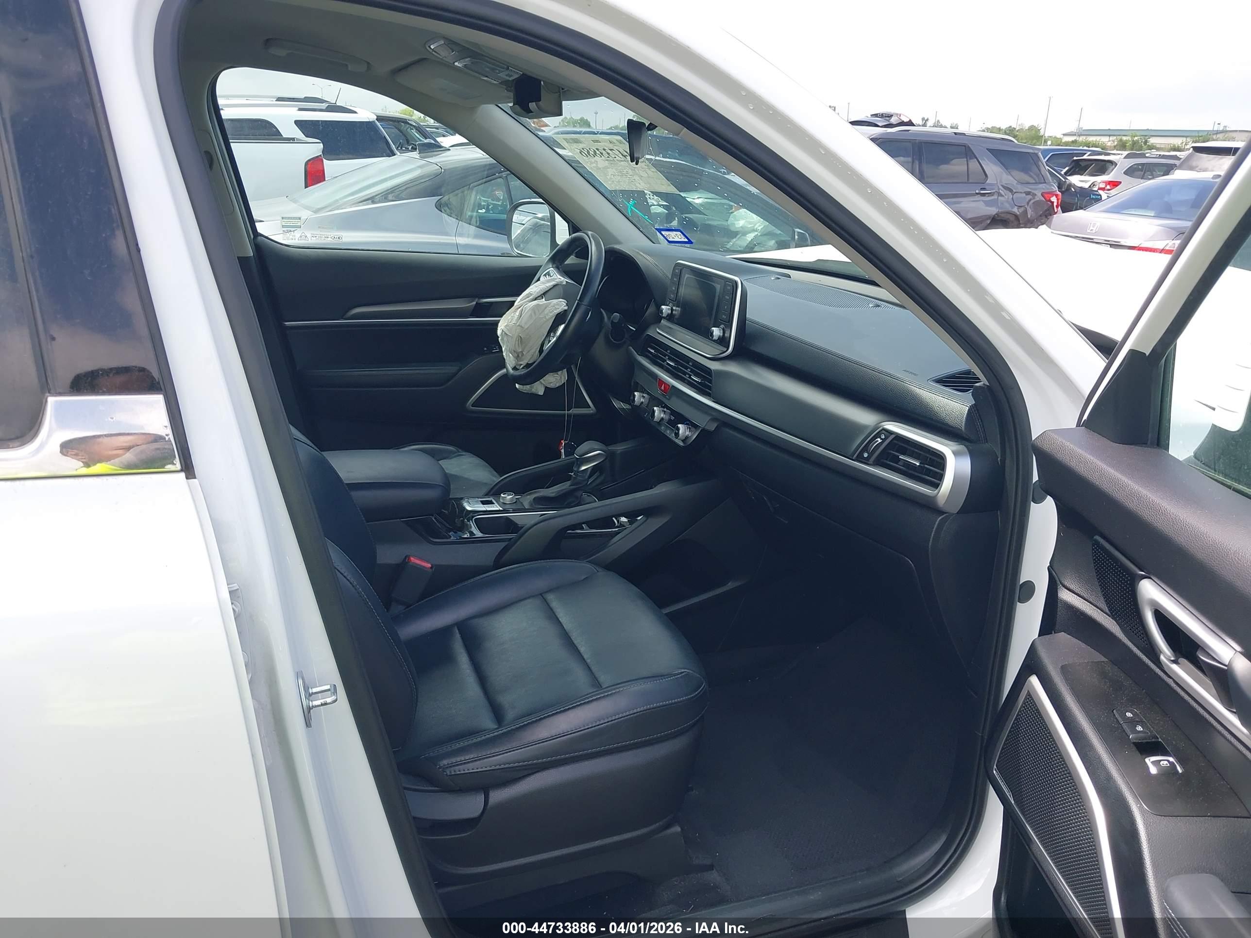KIA TELLURIDE image 5