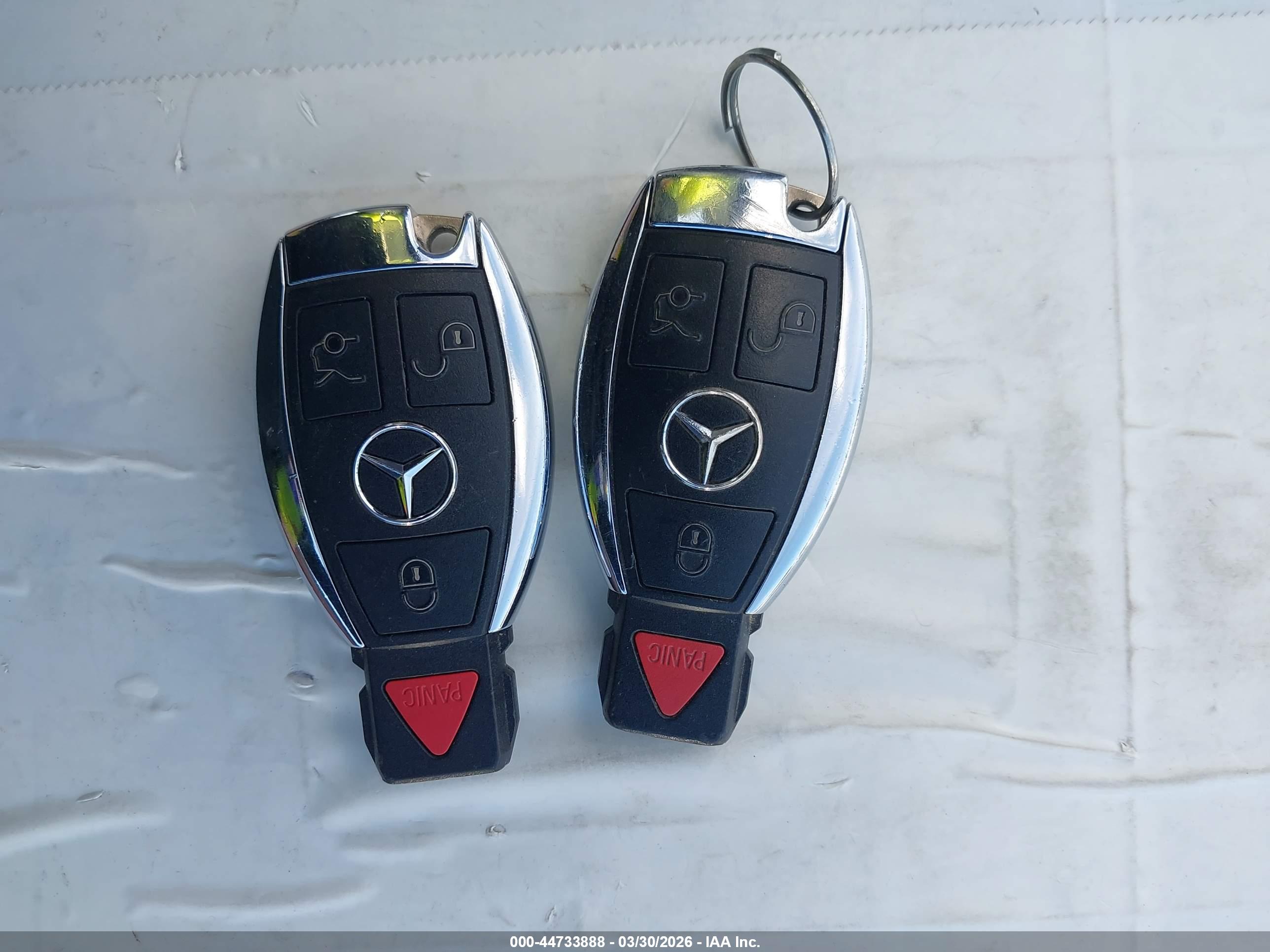 MERCEDES-BENZ E image 11