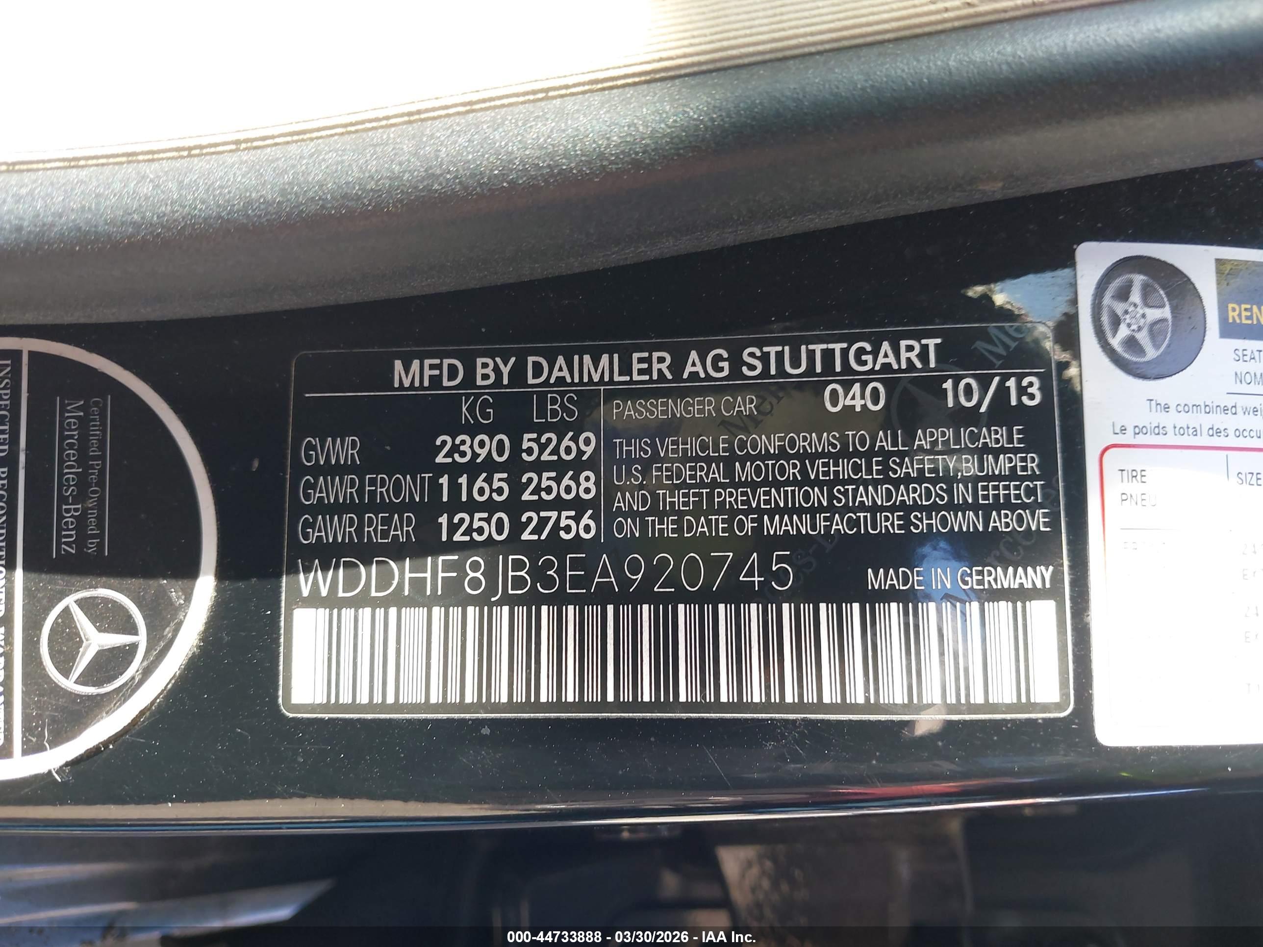 MERCEDES-BENZ E image 9