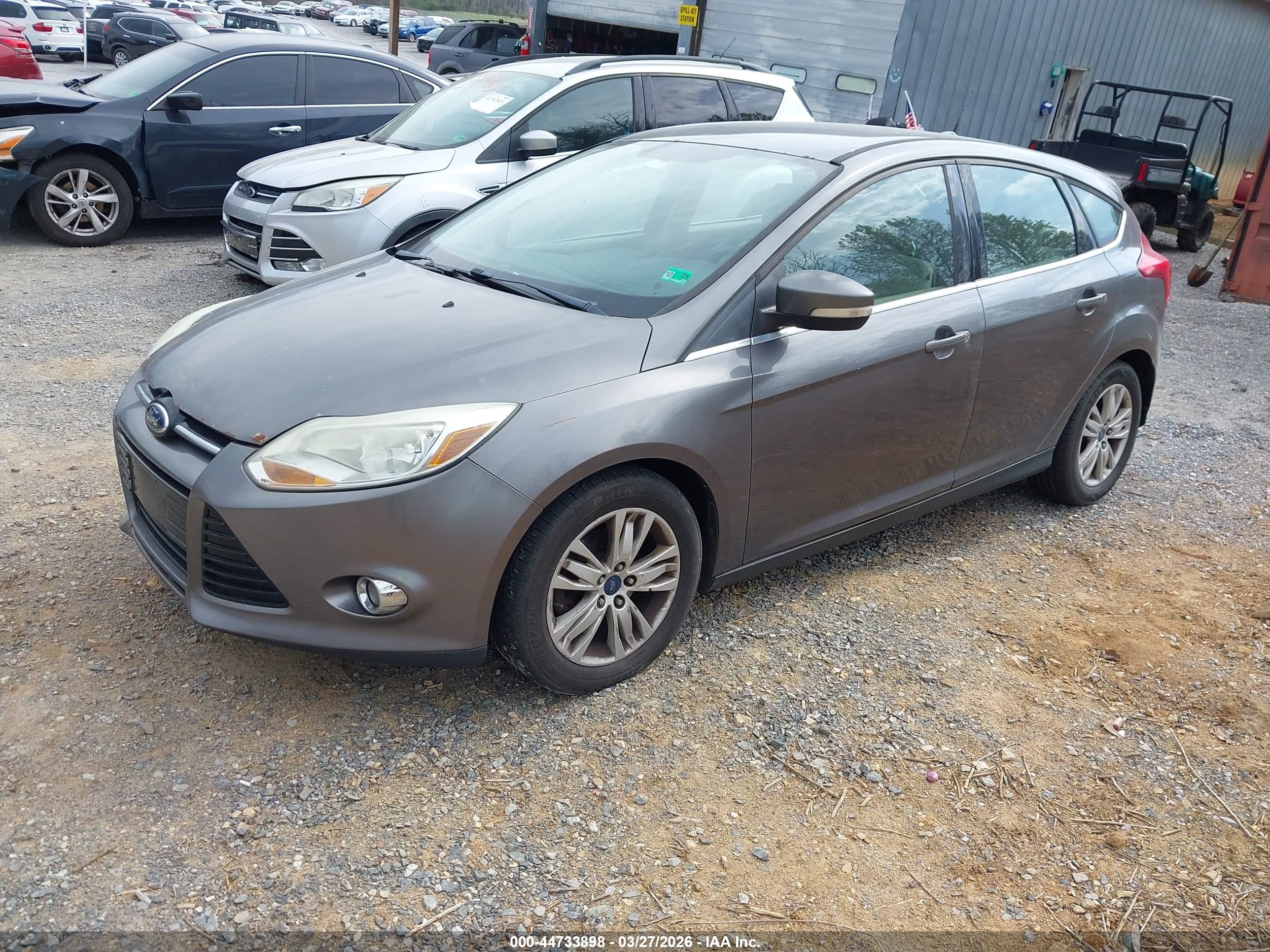 FORD FOCUS image 2