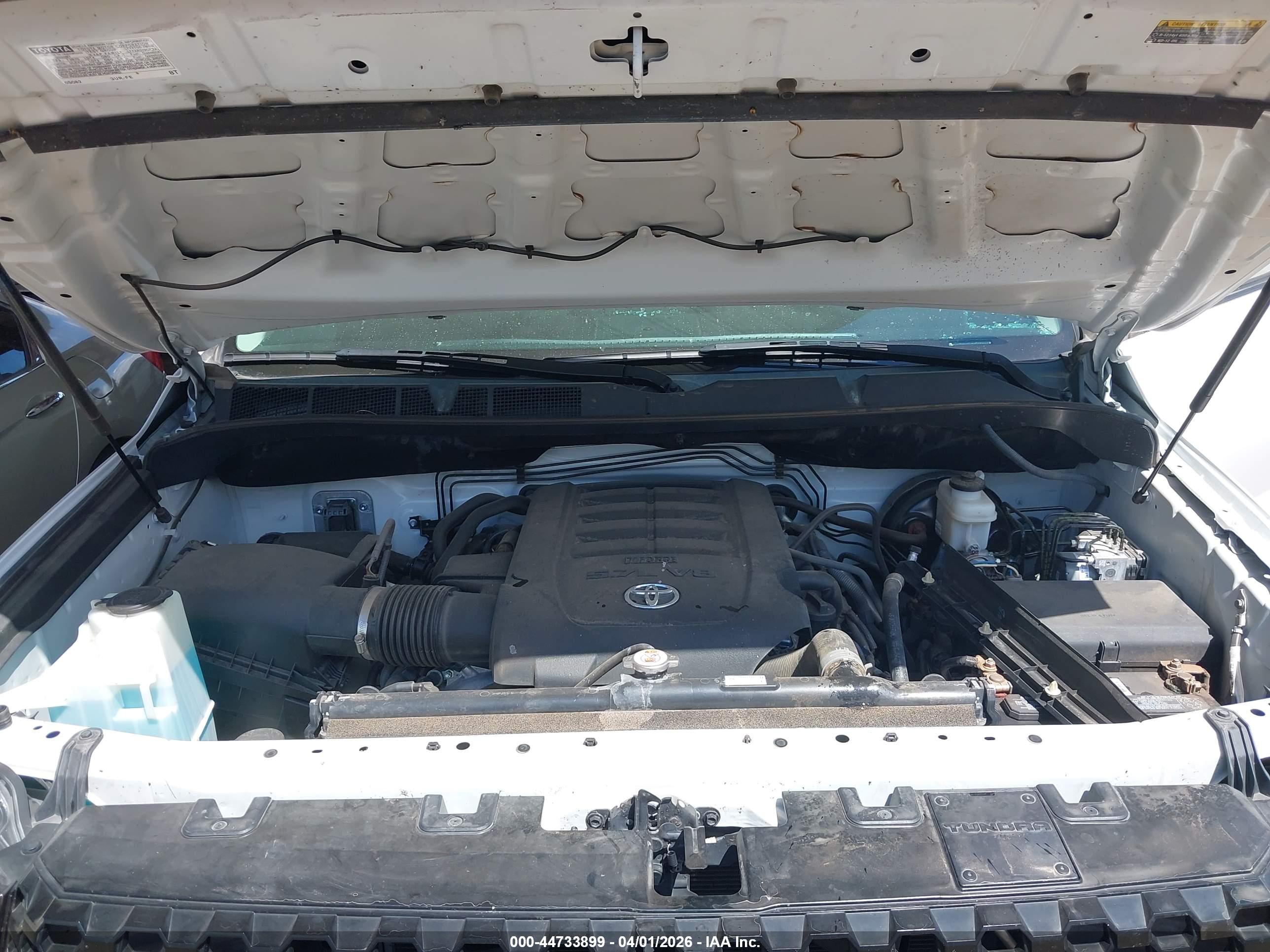 TOYOTA TUNDRA image 10