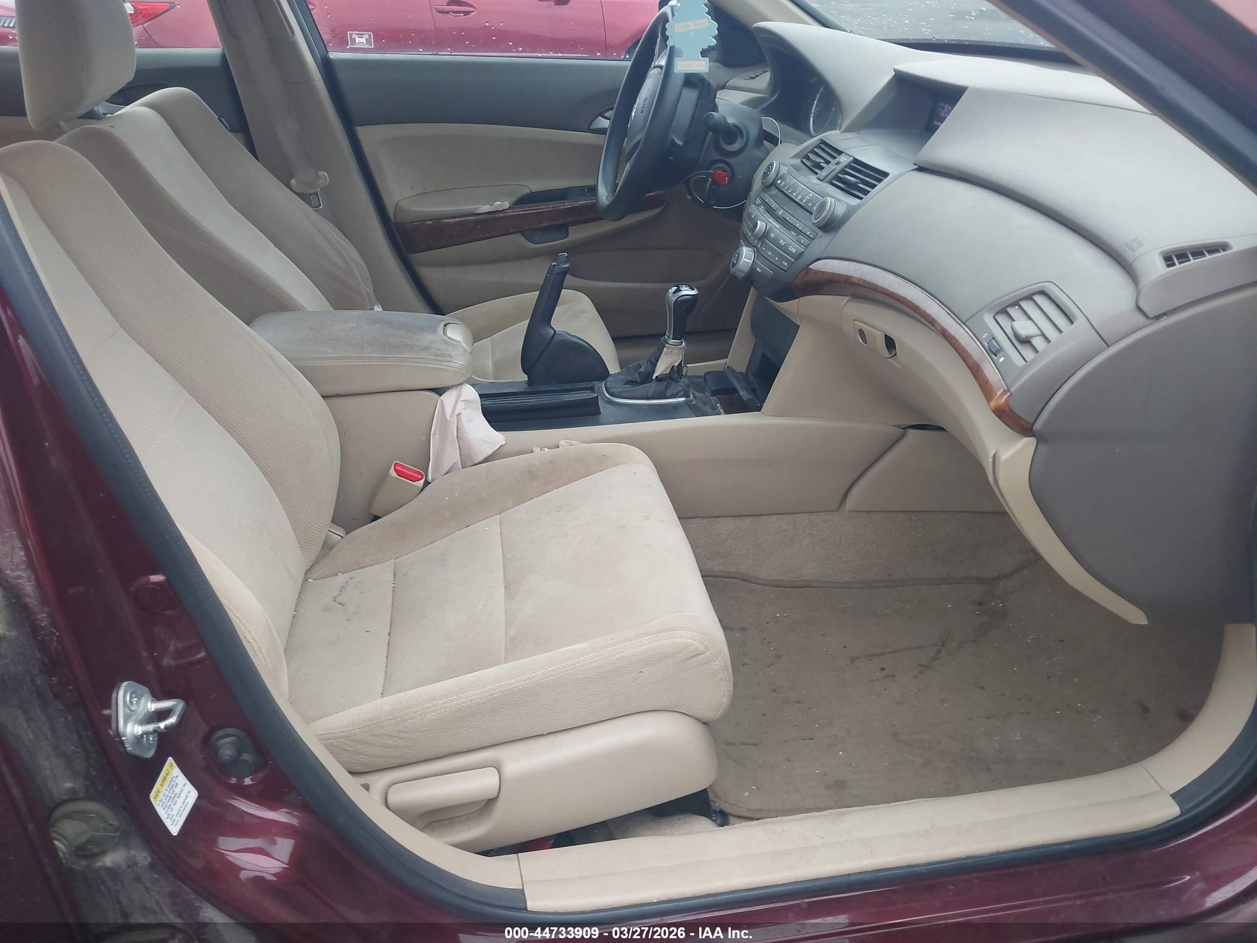 HONDA ACCORD image 5