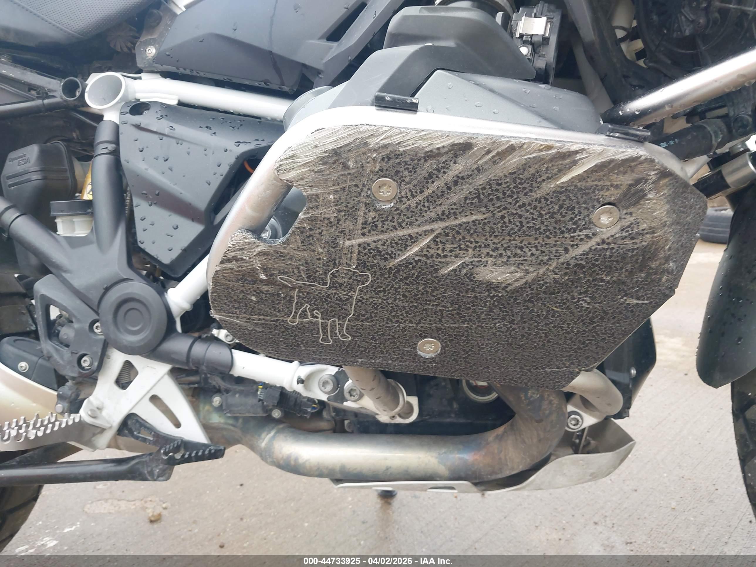 BMW R image 8