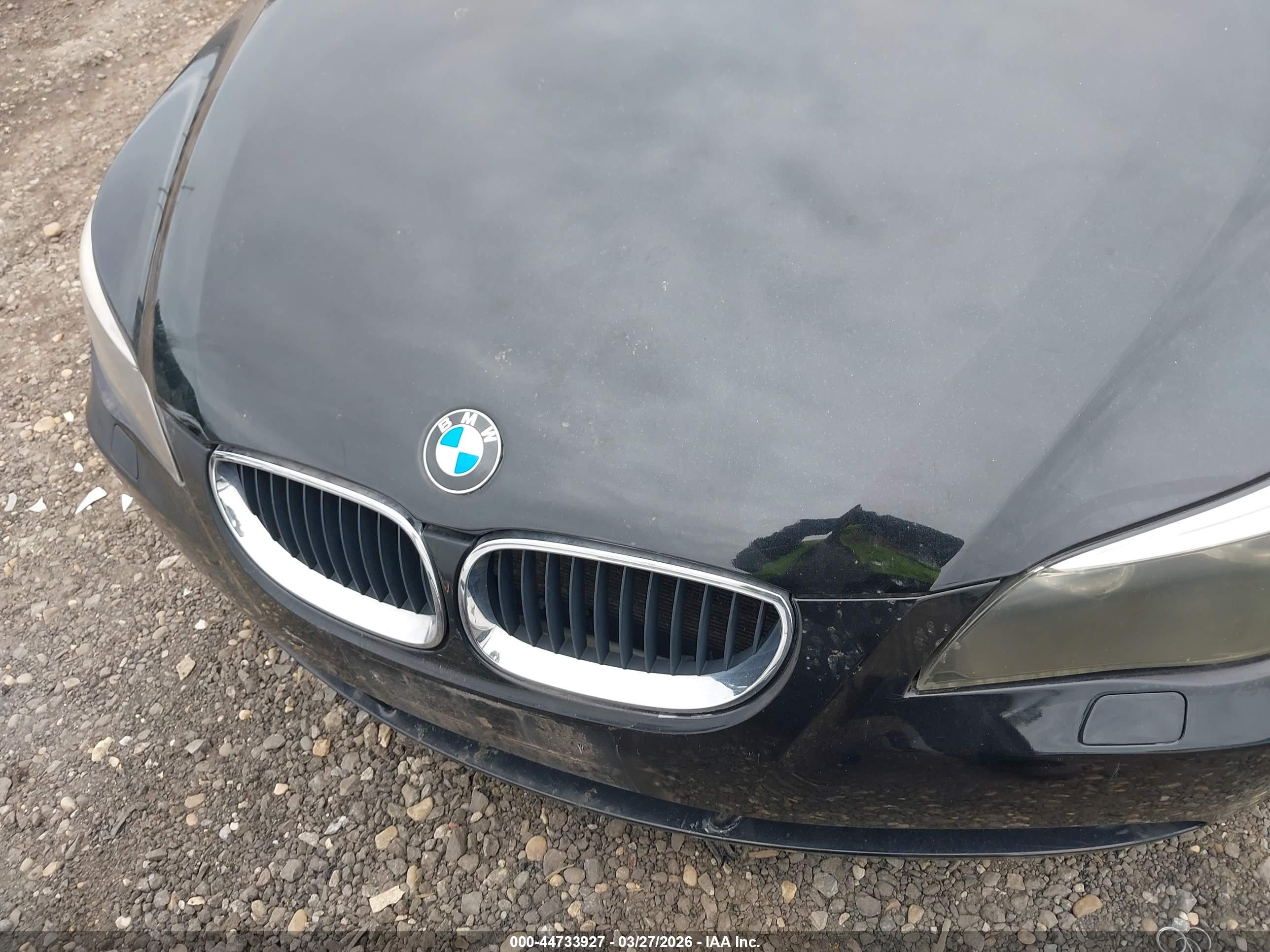 BMW 525I image 10