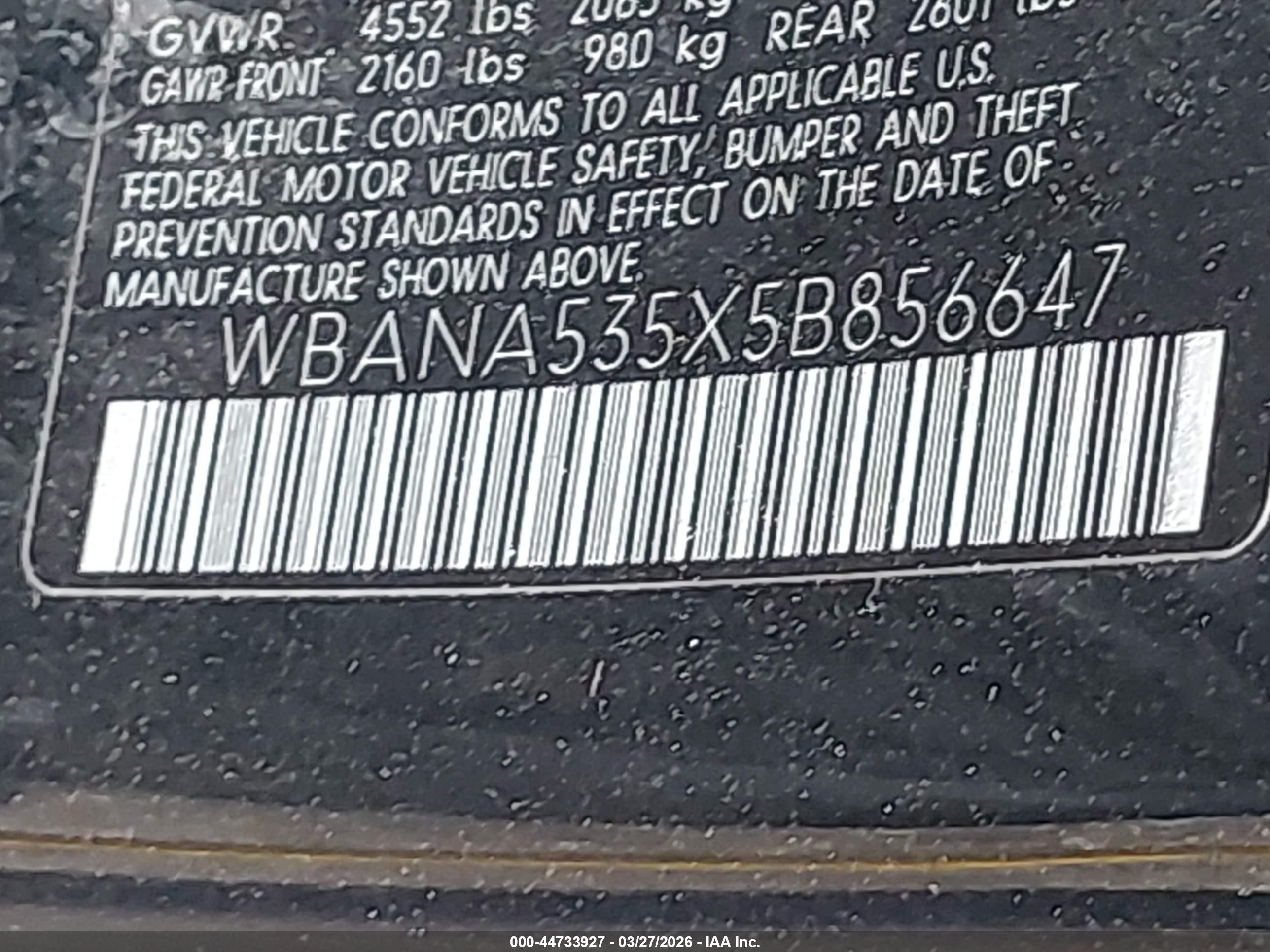 BMW 525I image 9