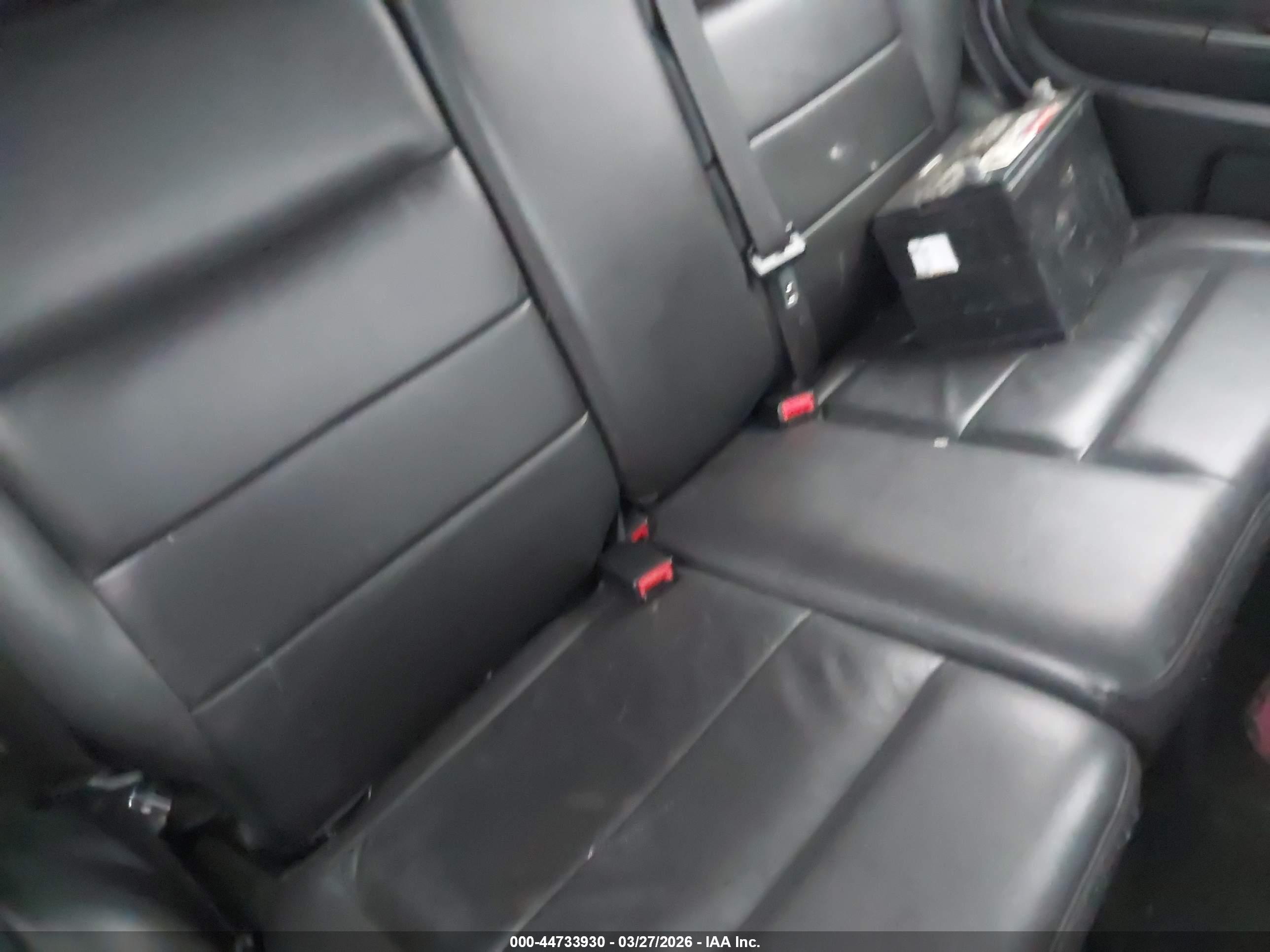 FORD ESCAPE image 8