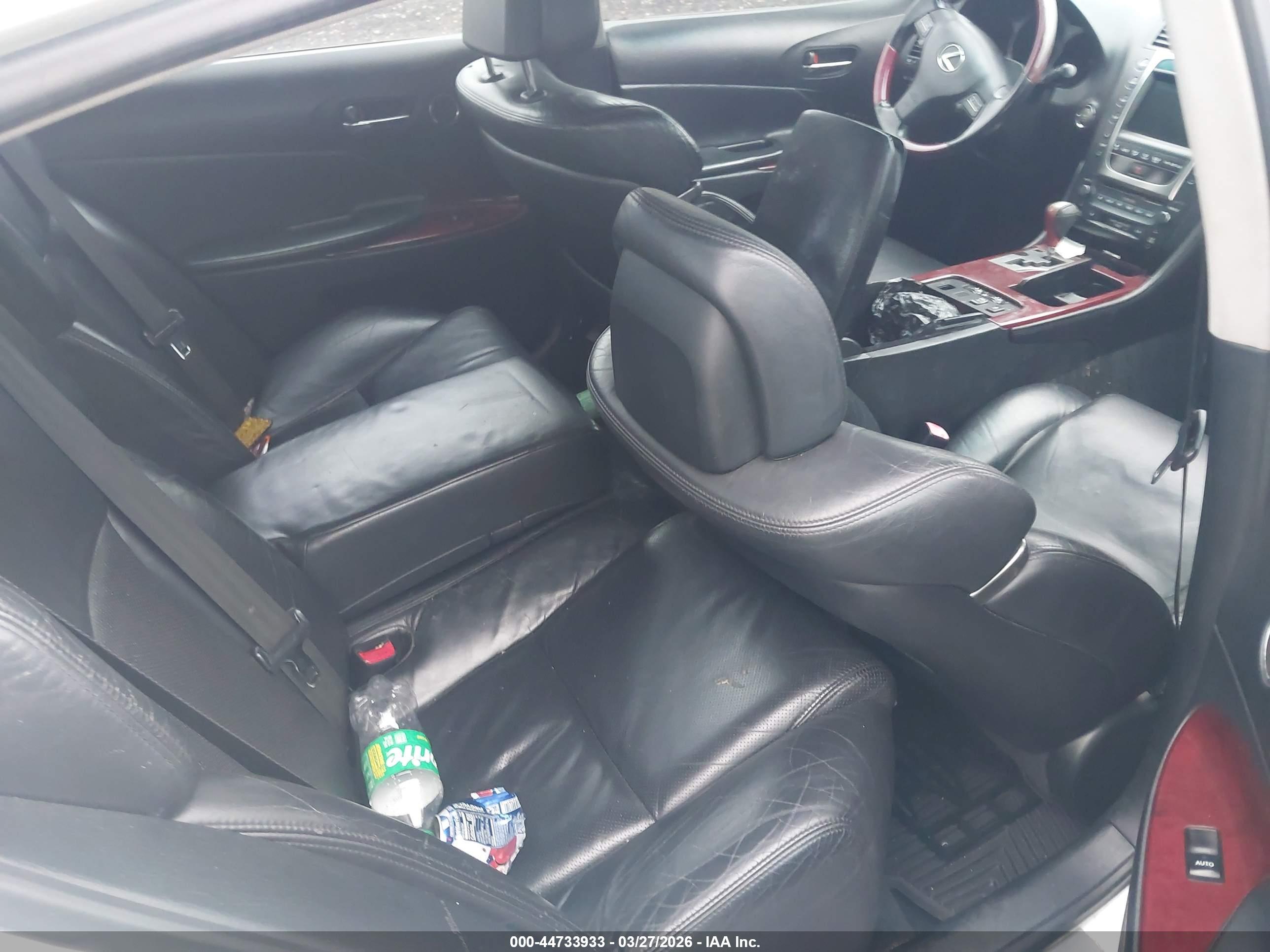 LEXUS GS image 8