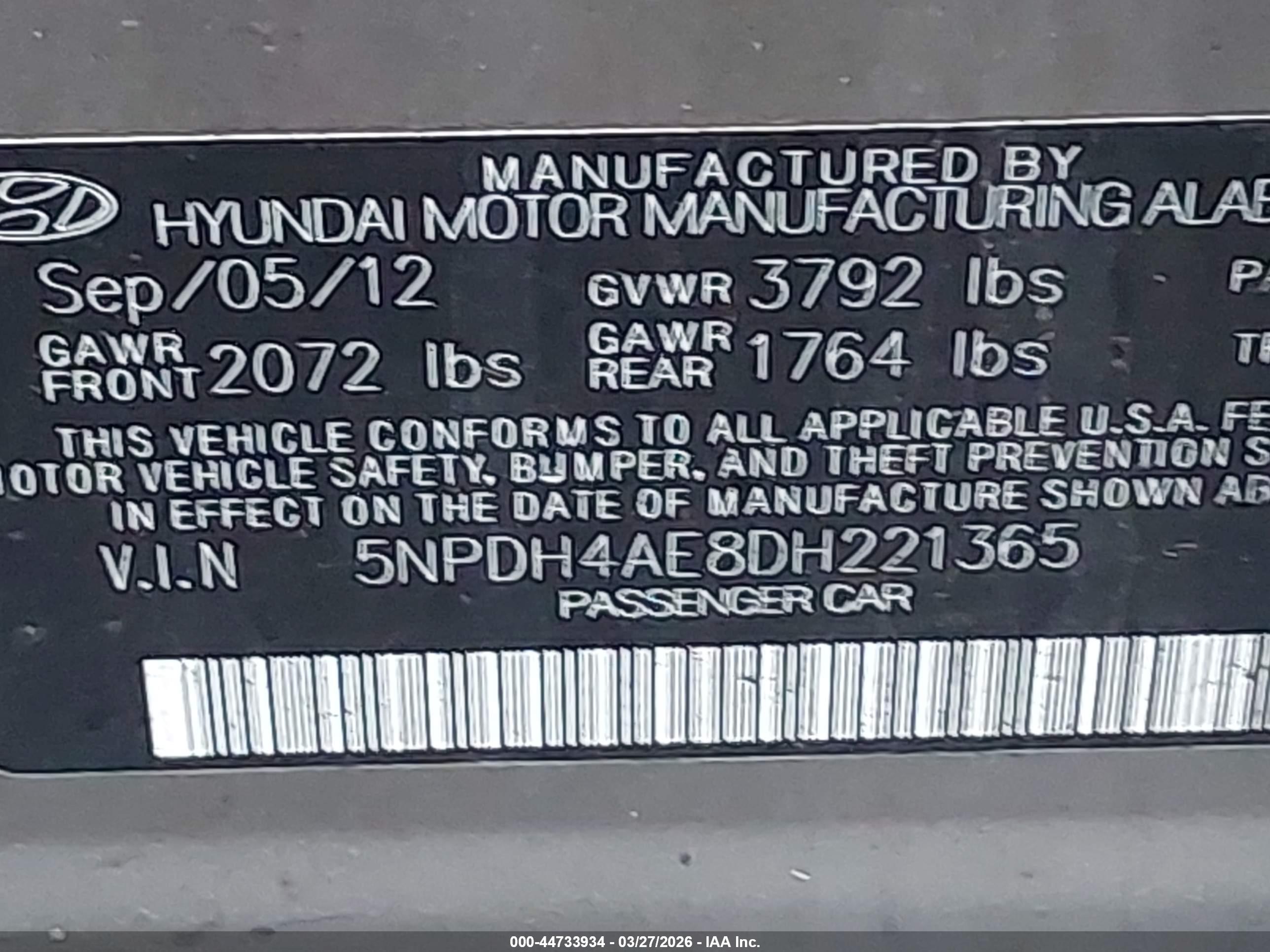 HYUNDAI ELANTRA image 9