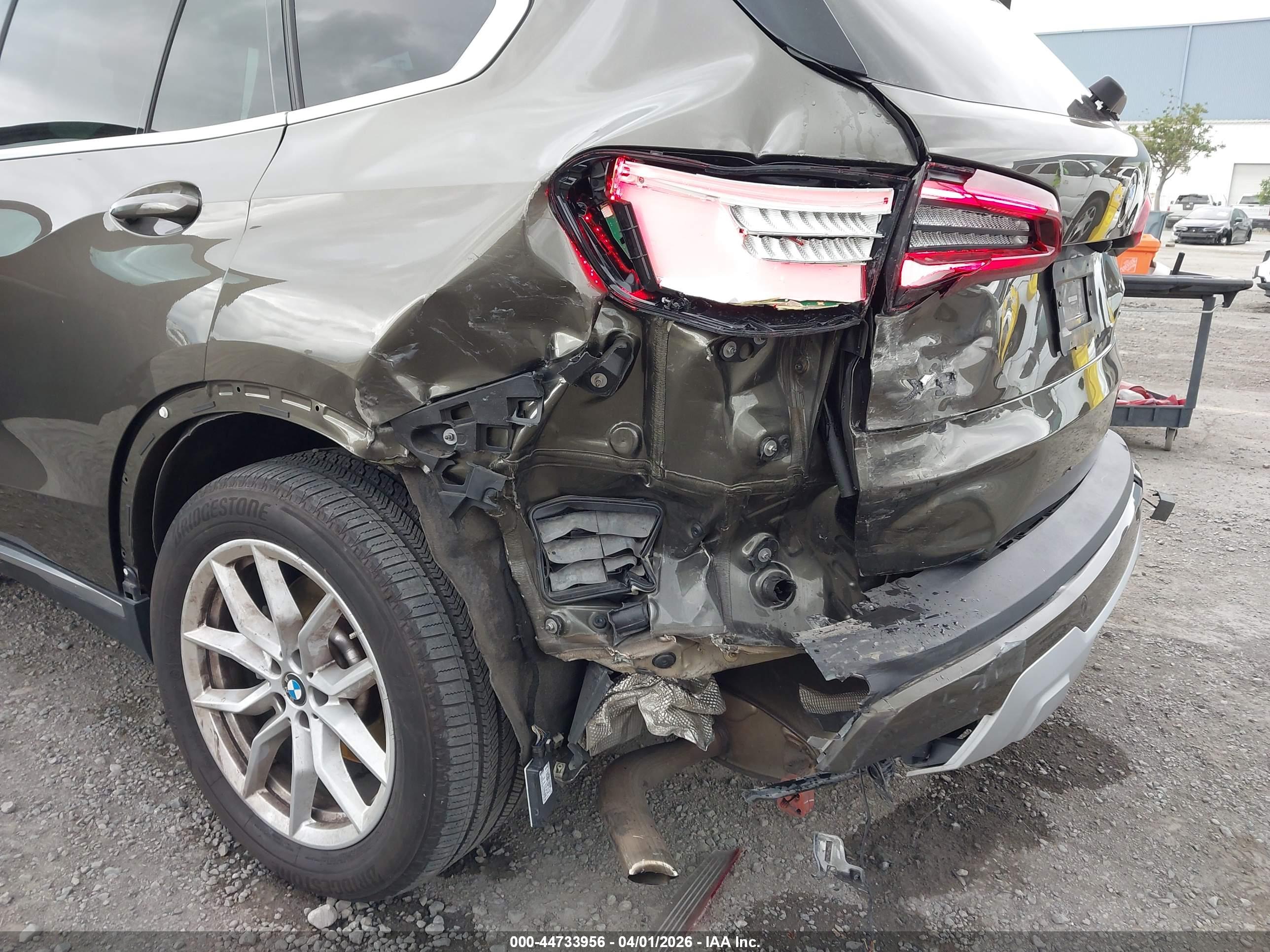 BMW X5 image 6