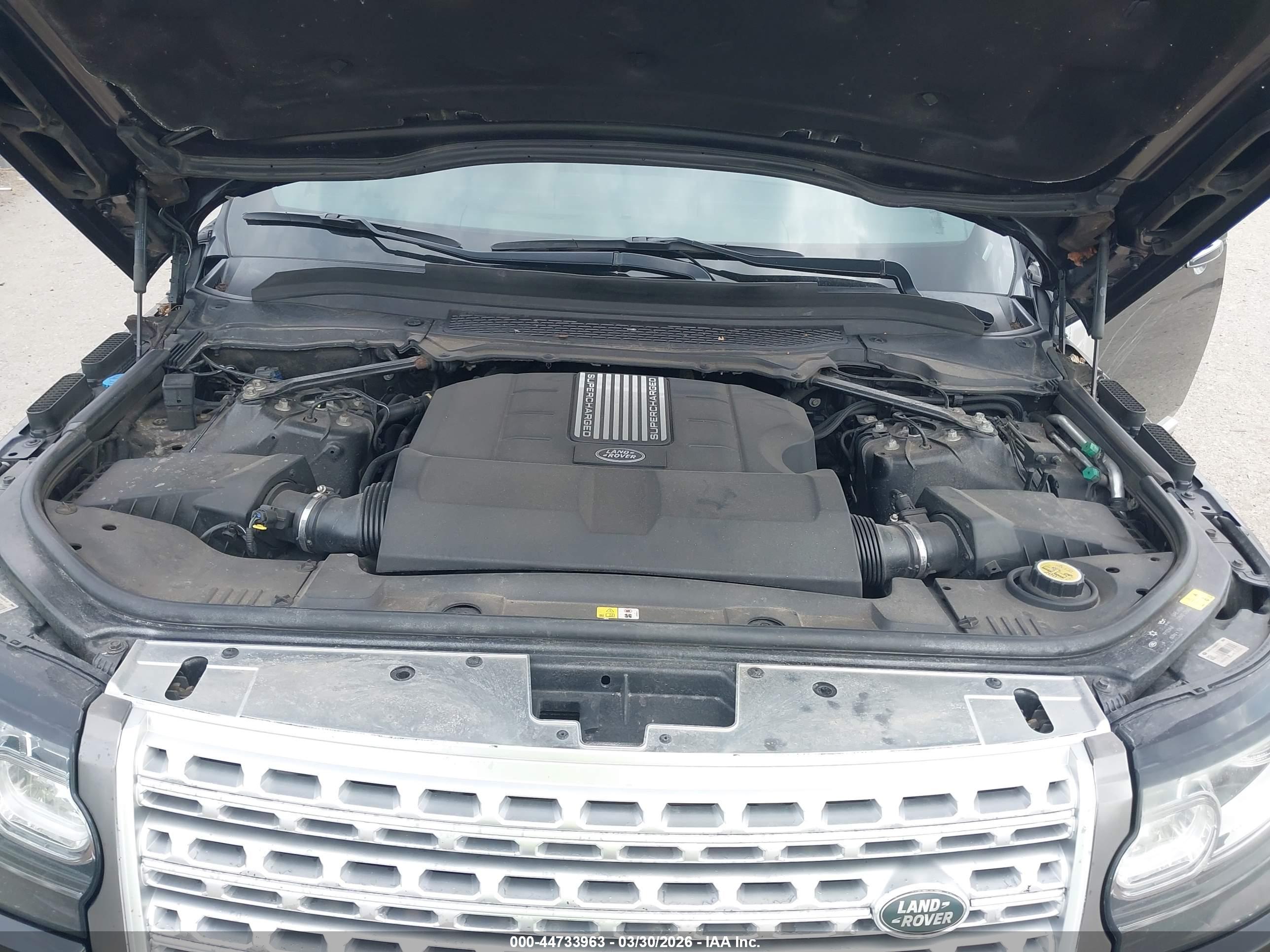 LAND ROVER image 10