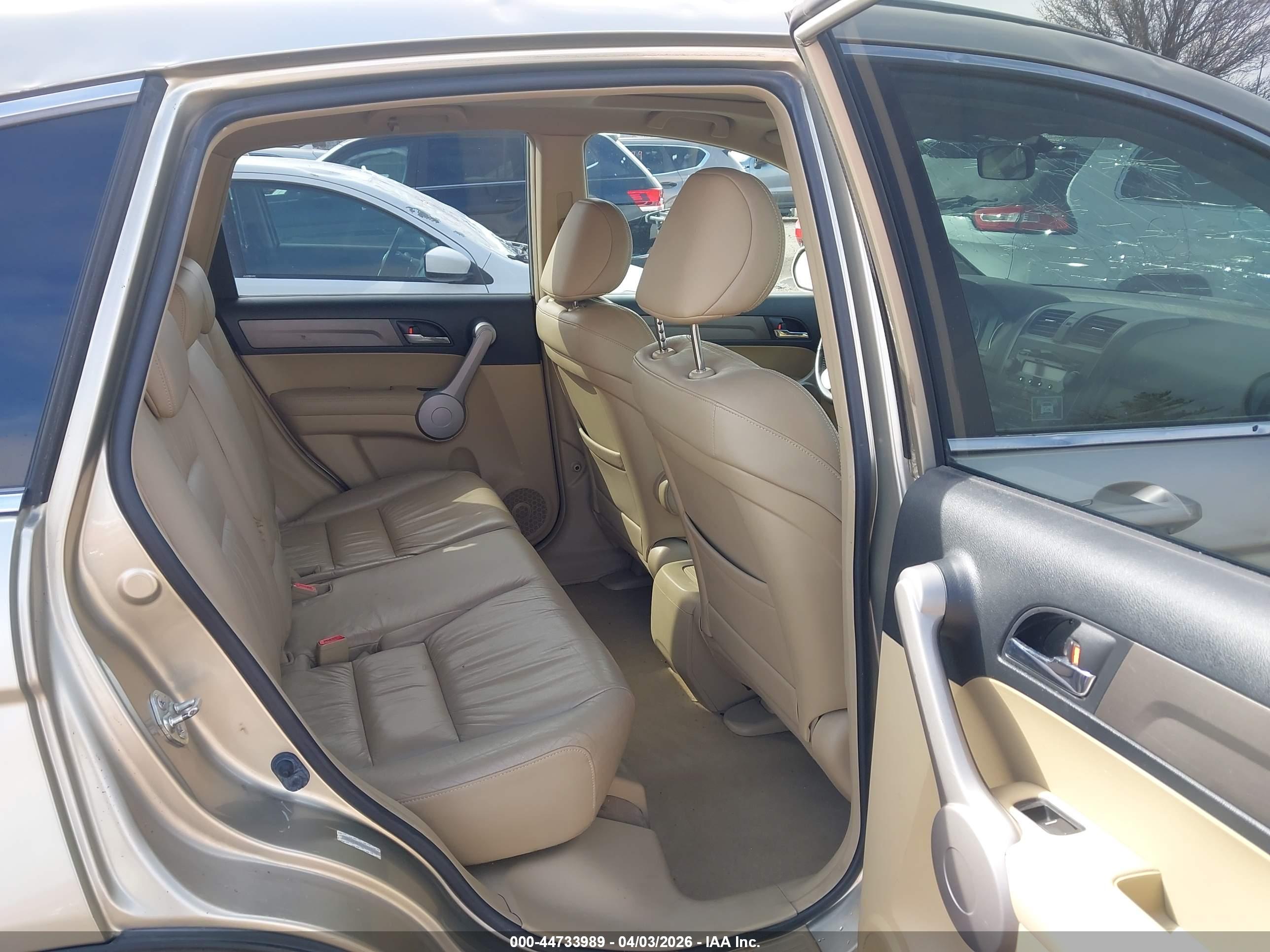 HONDA CR-V image 8