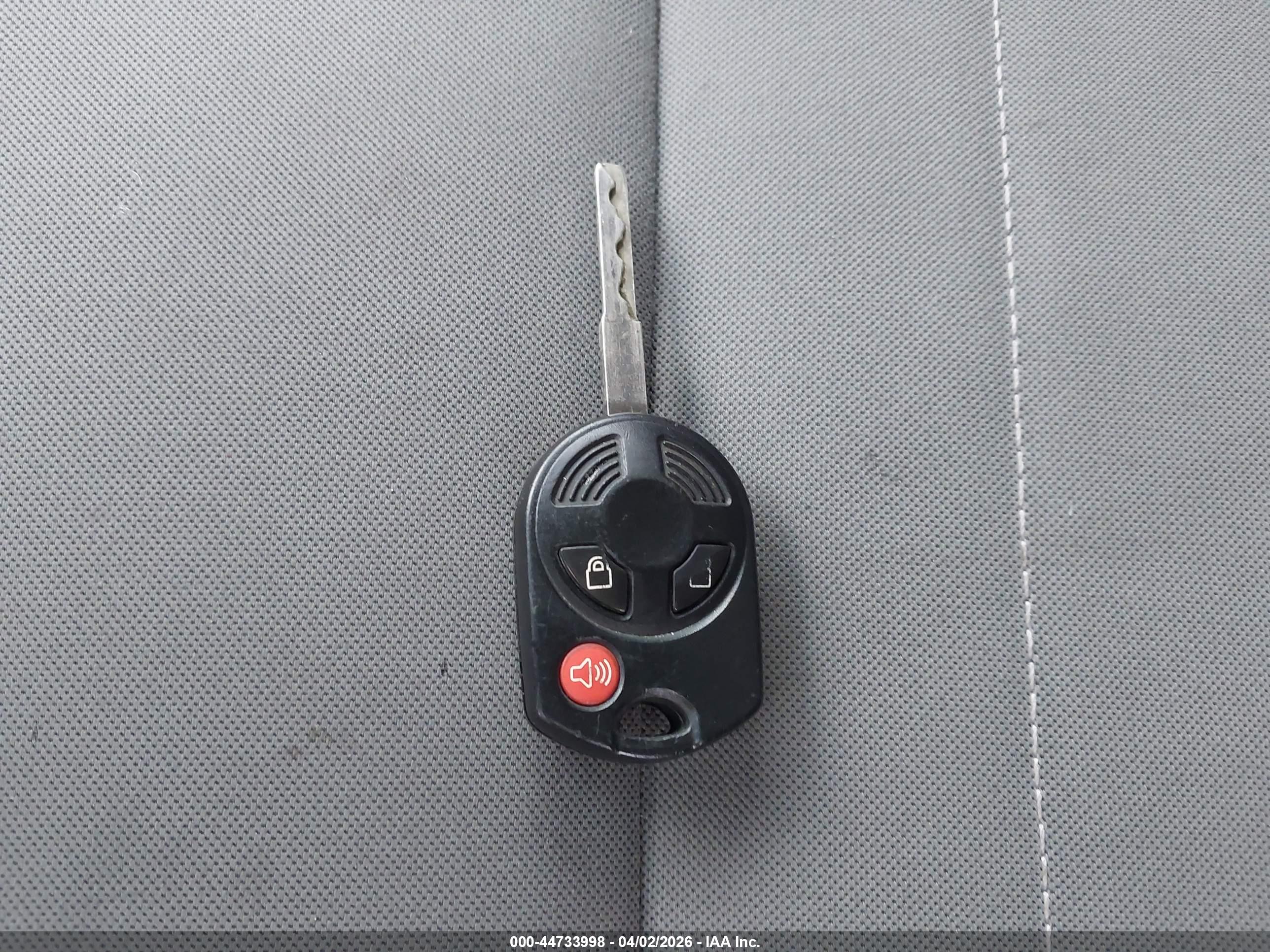 FORD ESCAPE image 11
