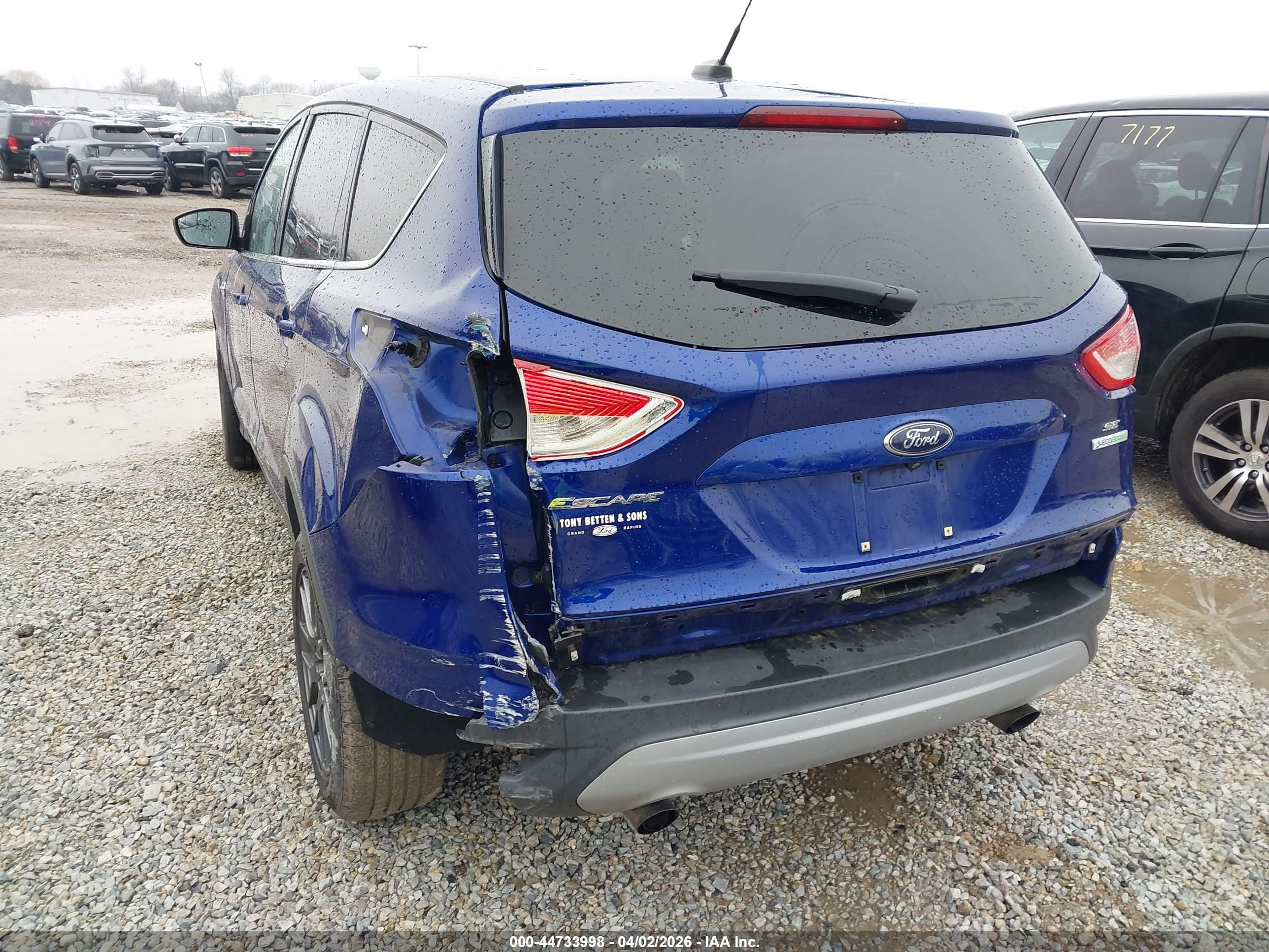 FORD ESCAPE image 6