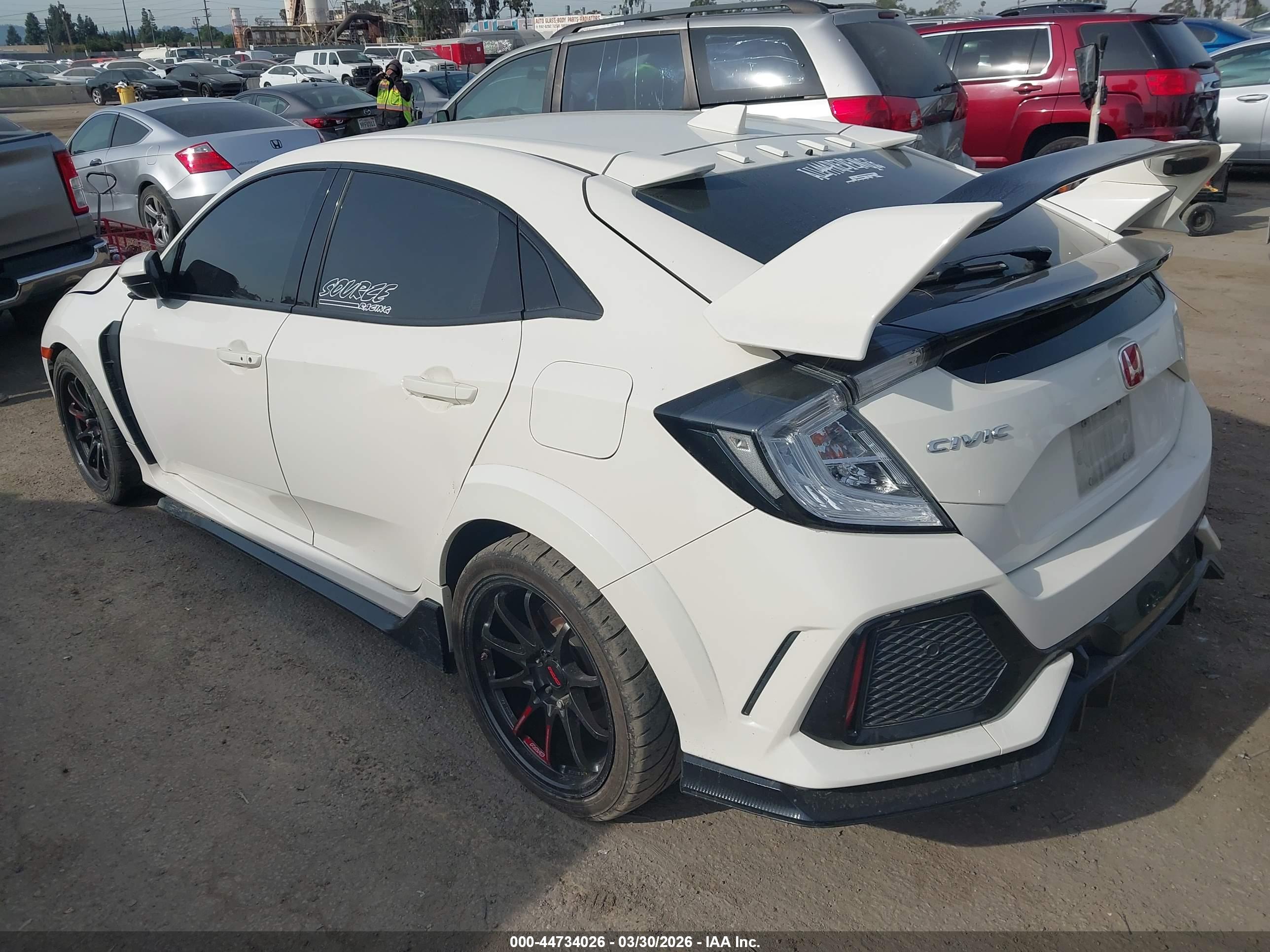 HONDA CIVIC image 3