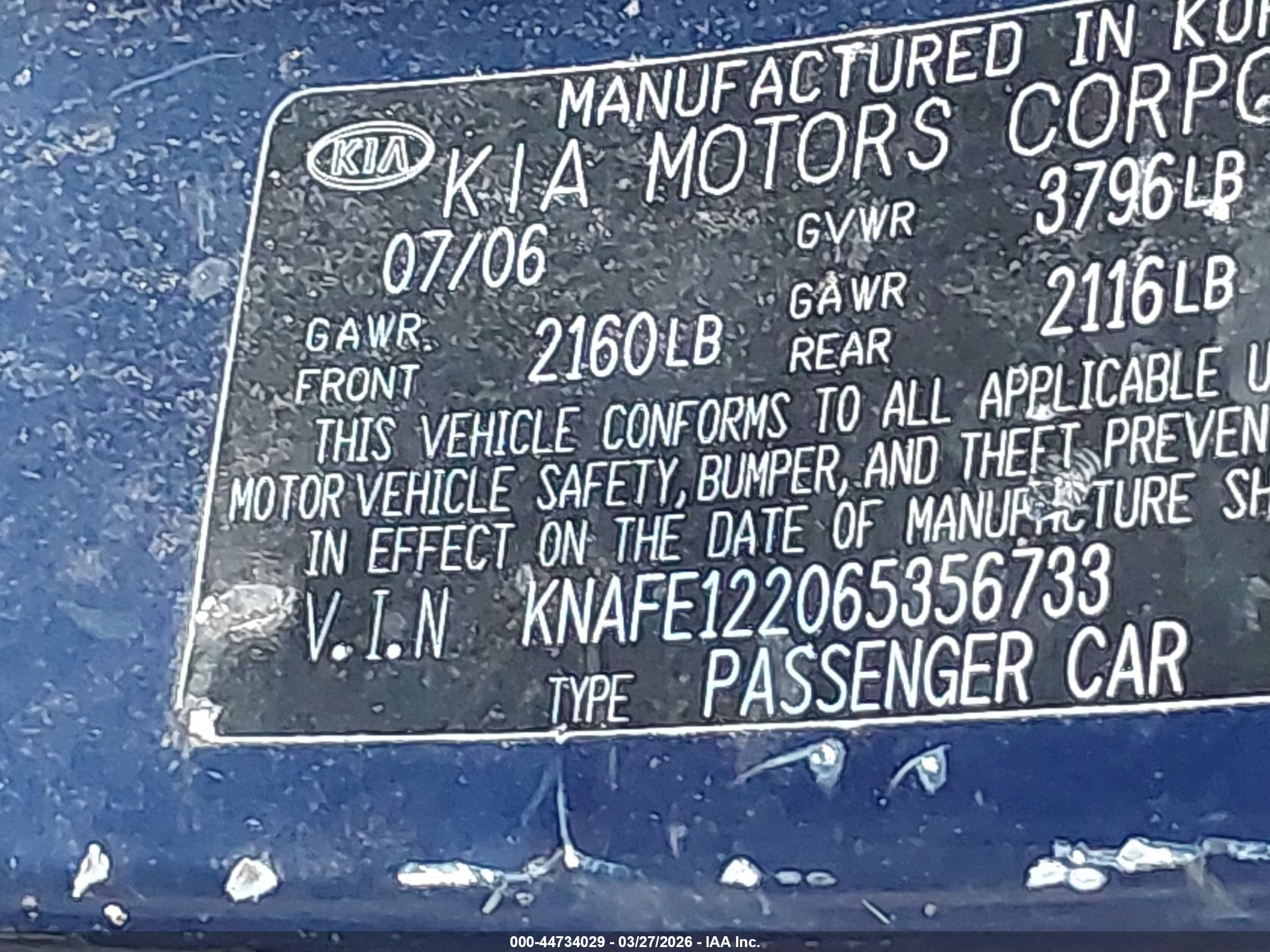 KIA SPECTRA image 9