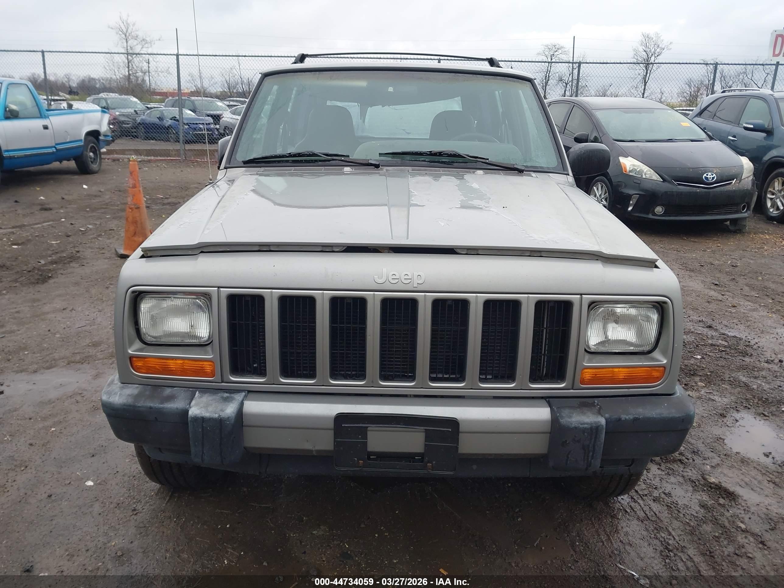 JEEP CHEROKEE image 6