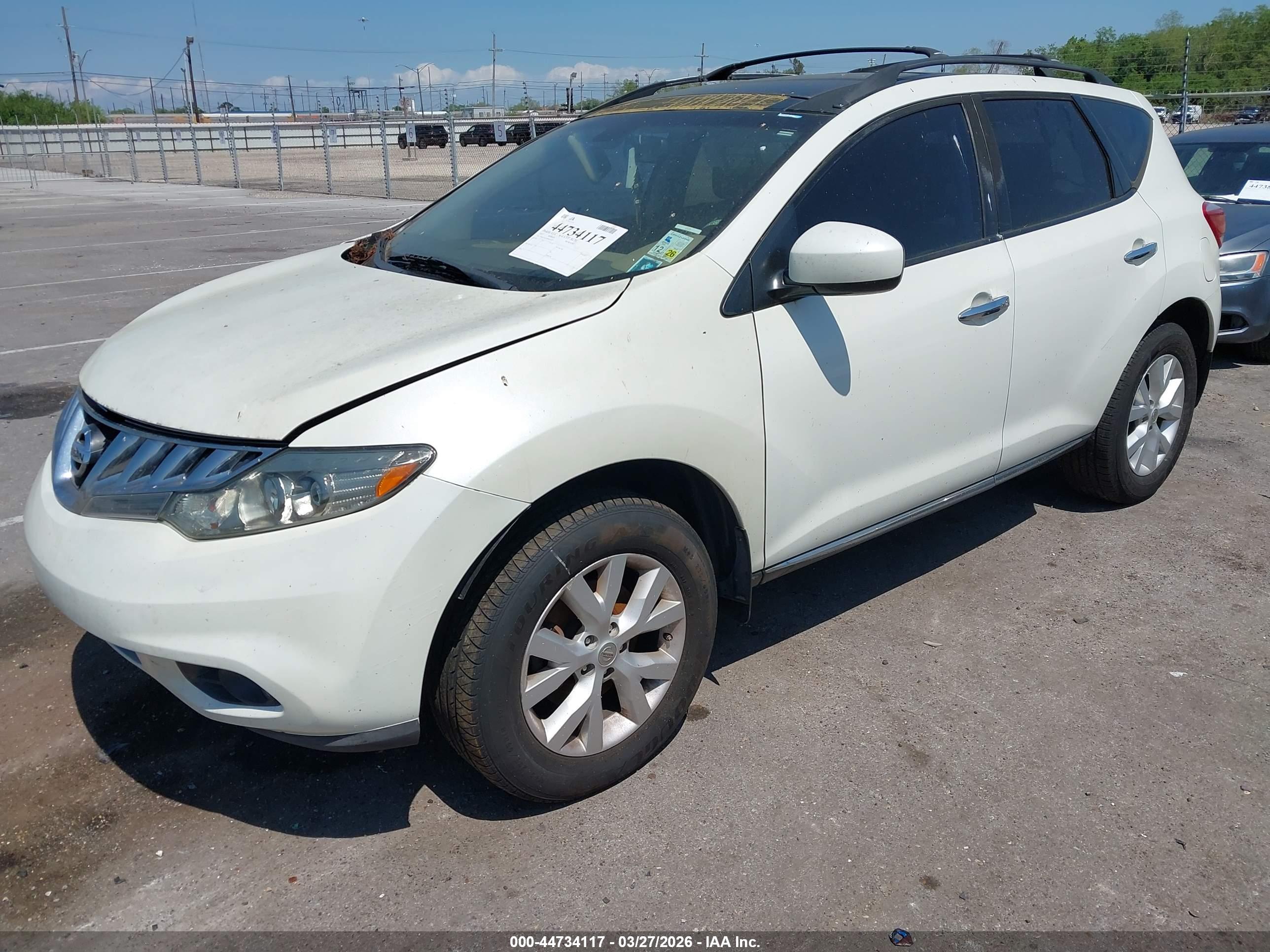 NISSAN MURANO image 2