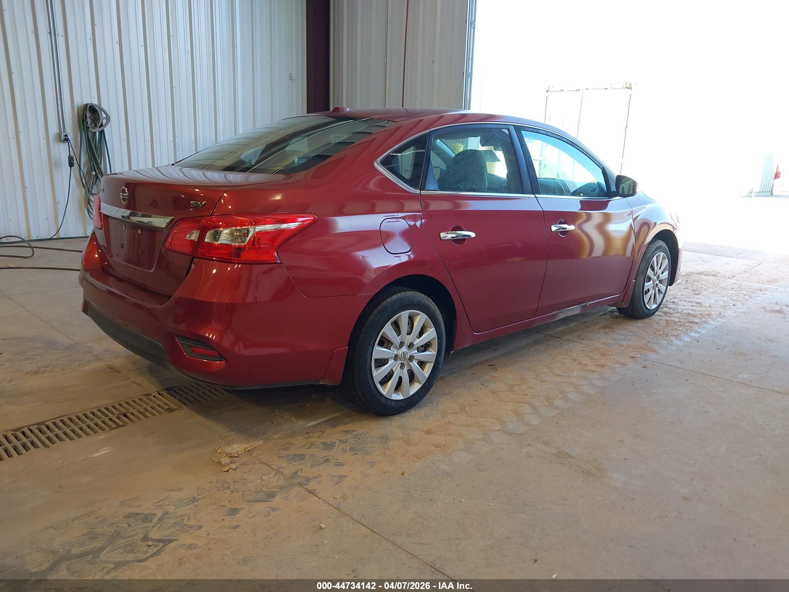NISSAN SENTRA image 4