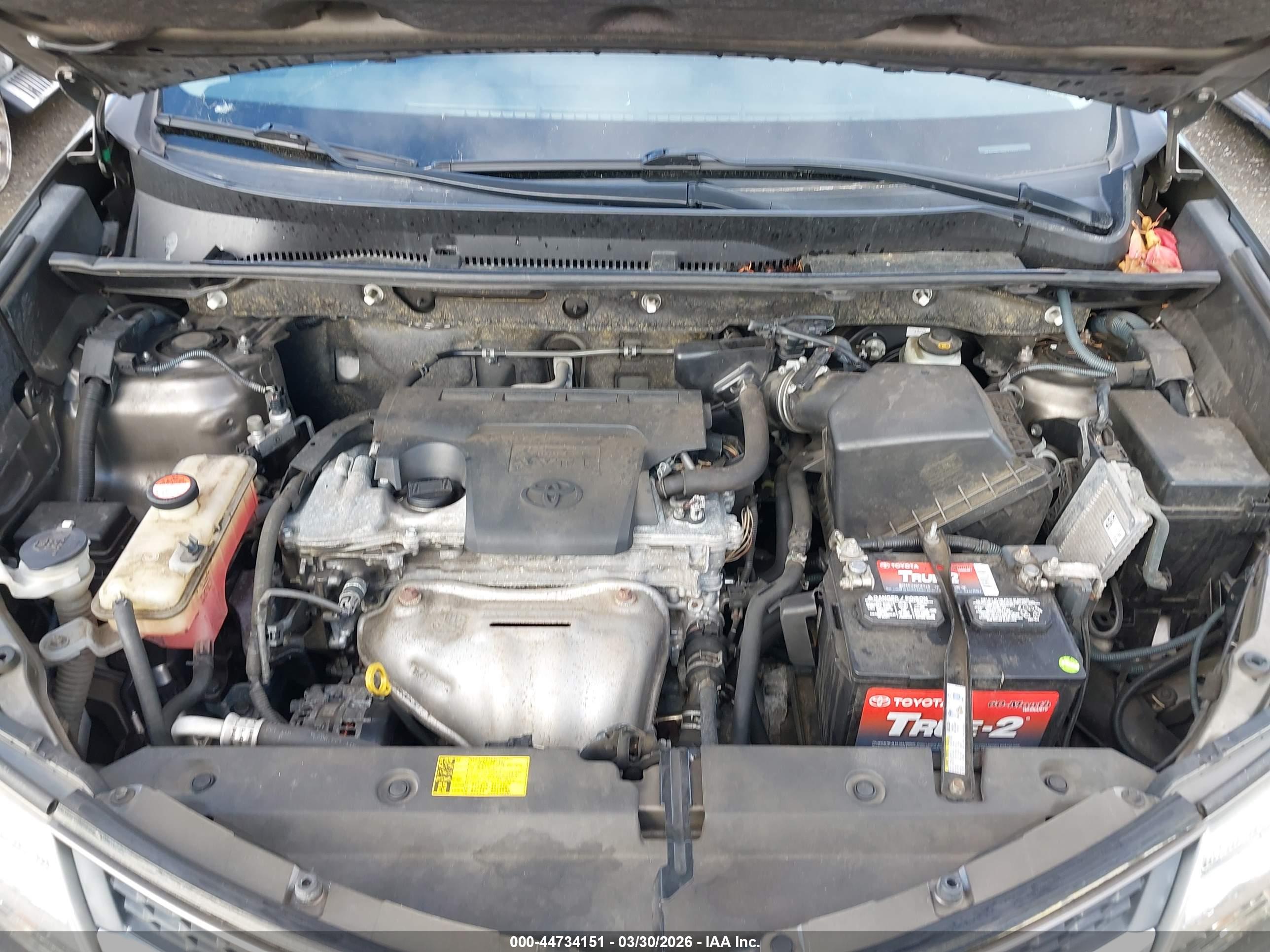 TOYOTA RAV4 image 10