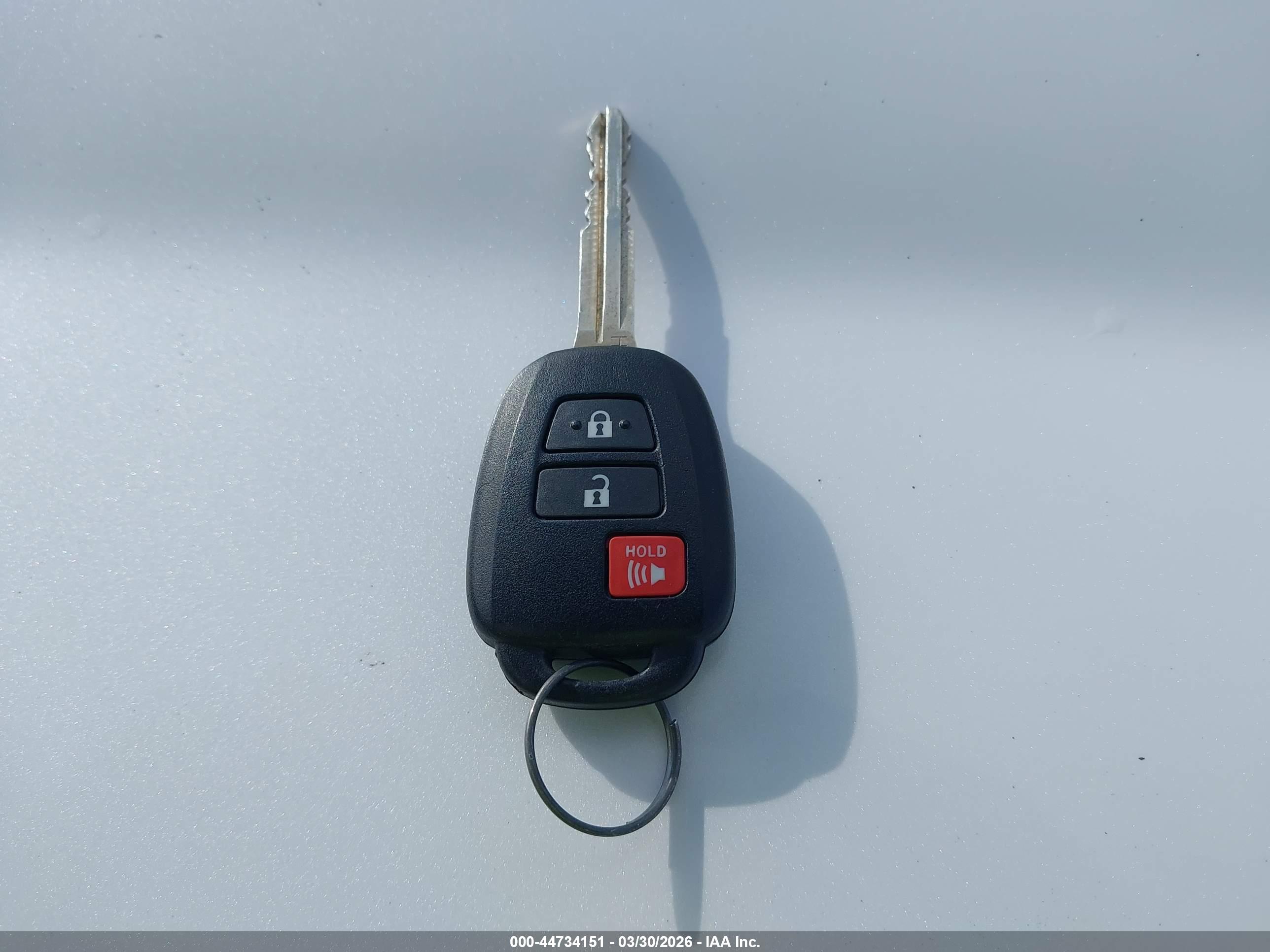 TOYOTA RAV4 image 11